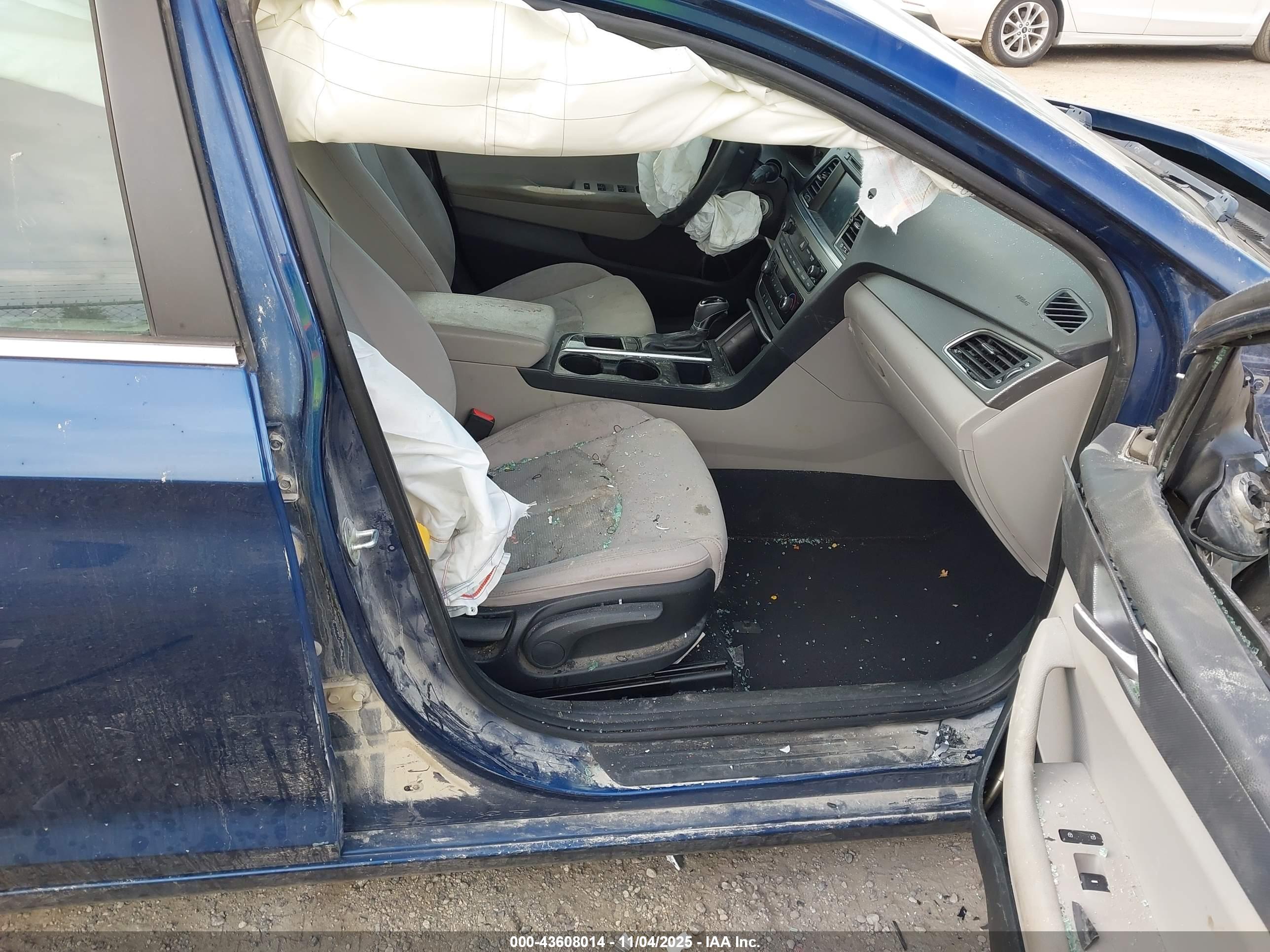 HYUNDAI SONATA image 5
