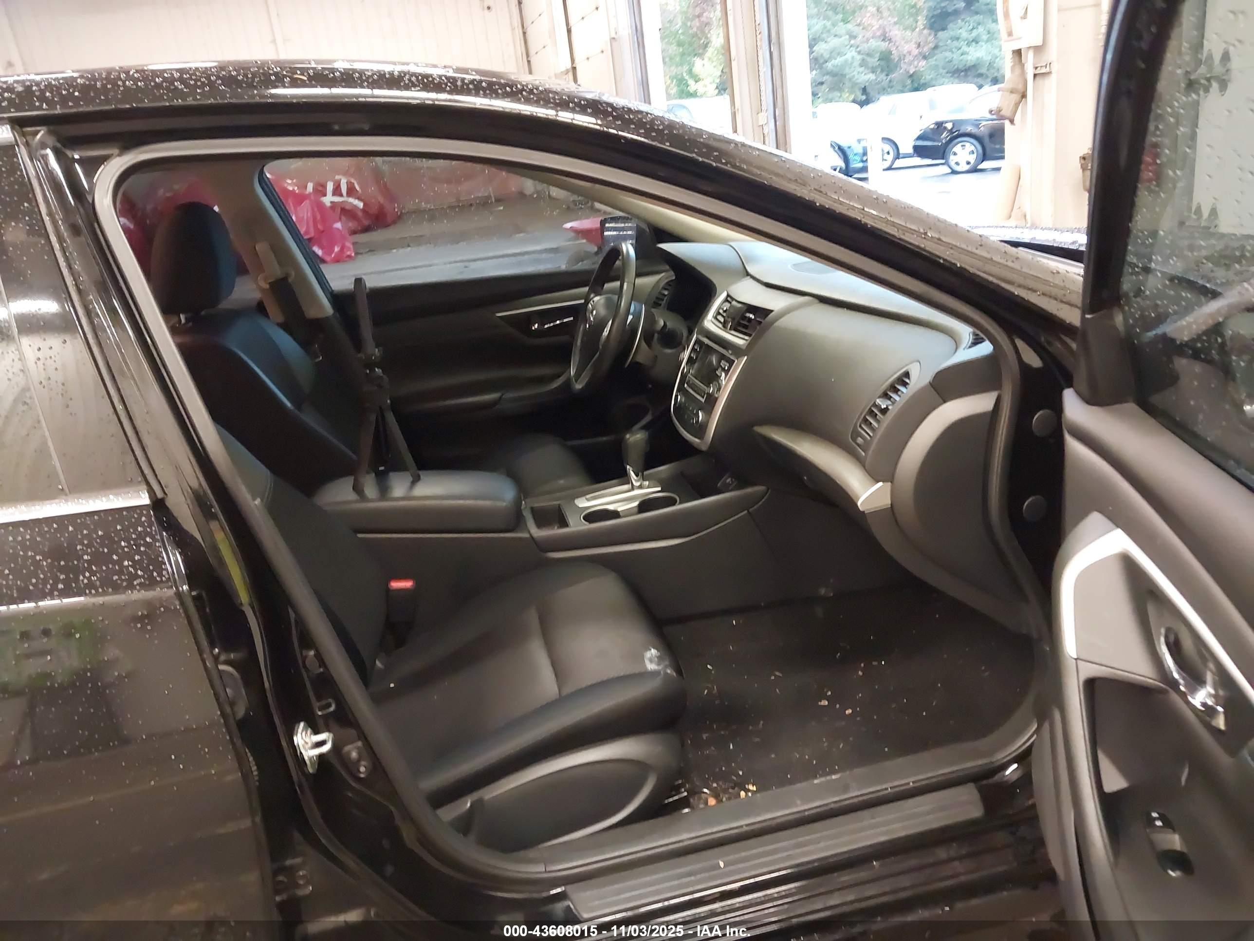NISSAN ALTIMA image 5