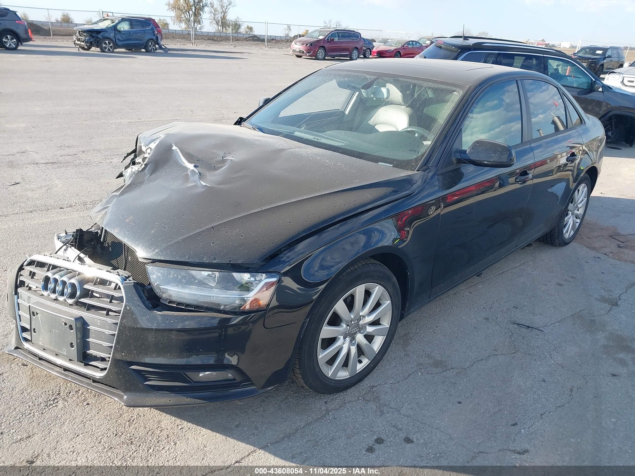AUDI A4 image 2