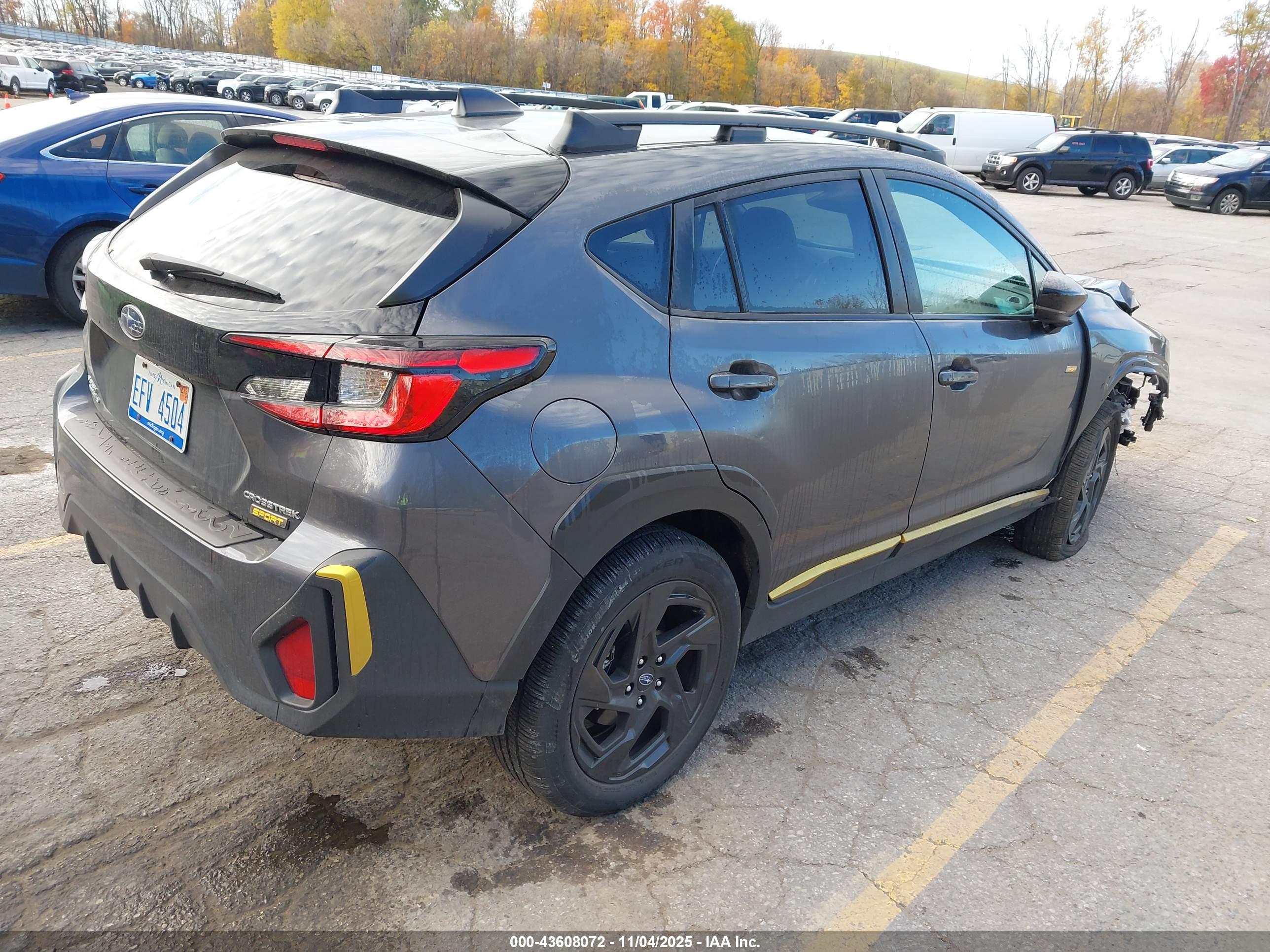 SUBARU CROSSTREK image 4