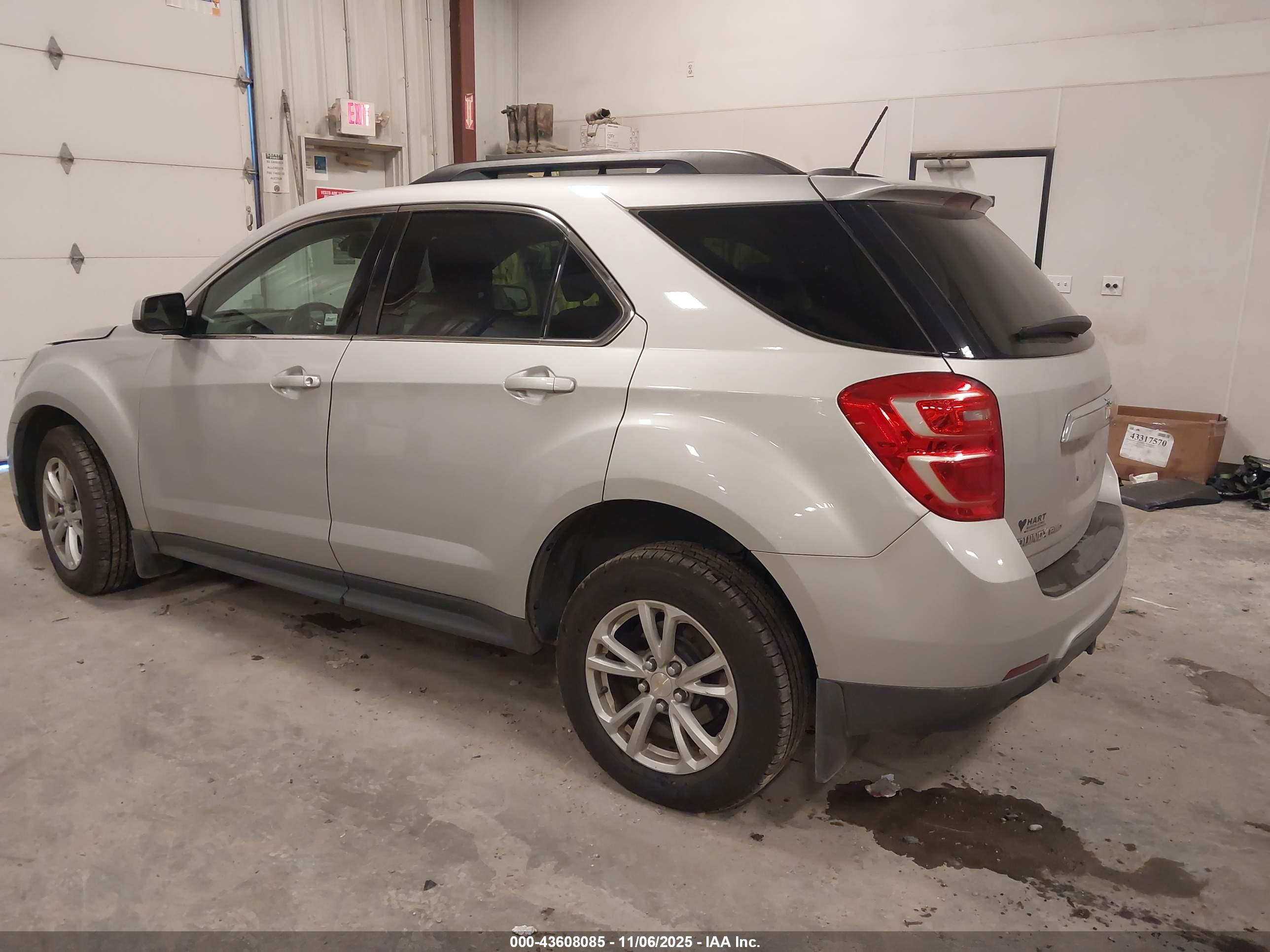 CHEVROLET EQUINOX image 3