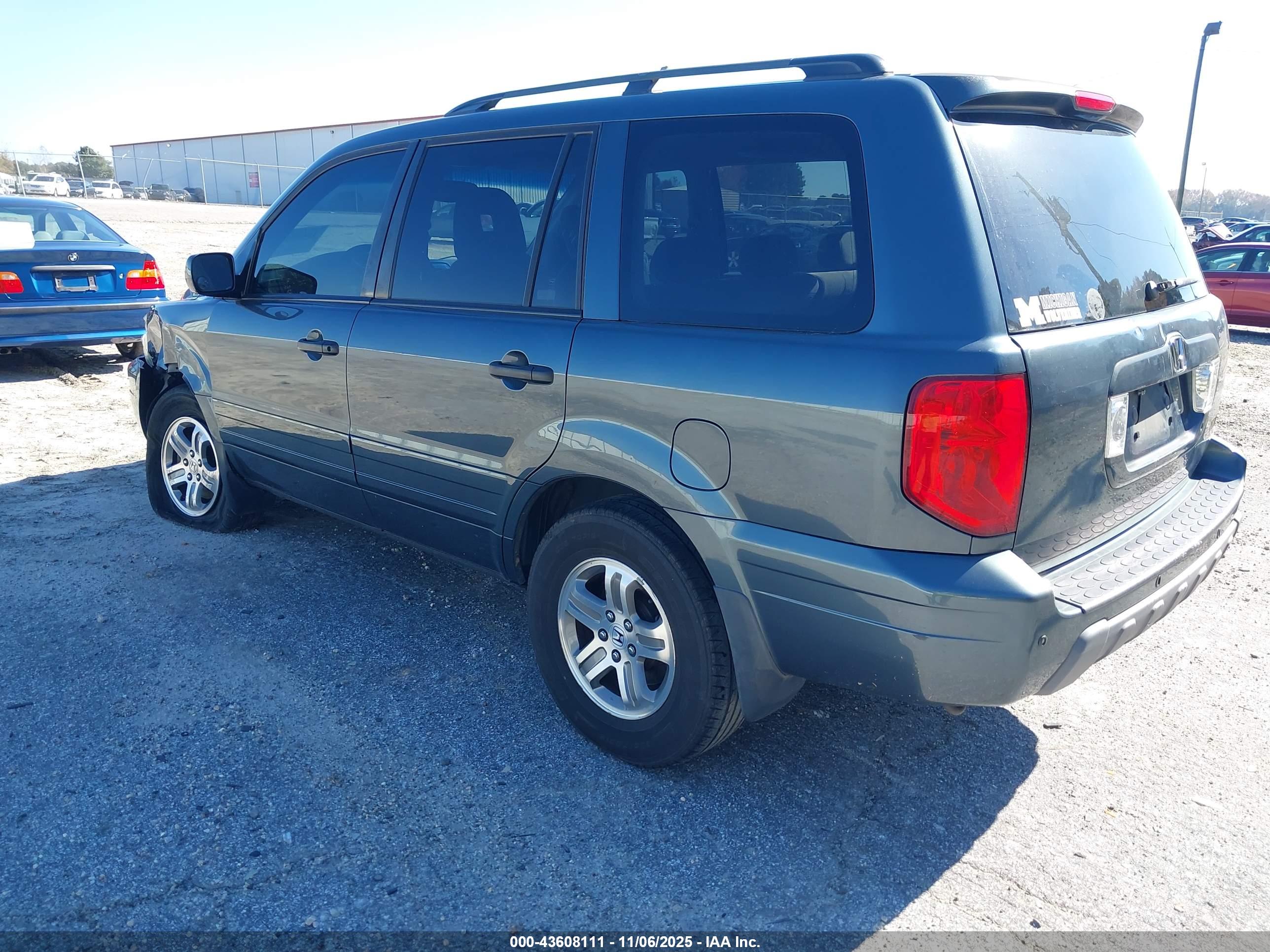 HONDA PILOT image 3