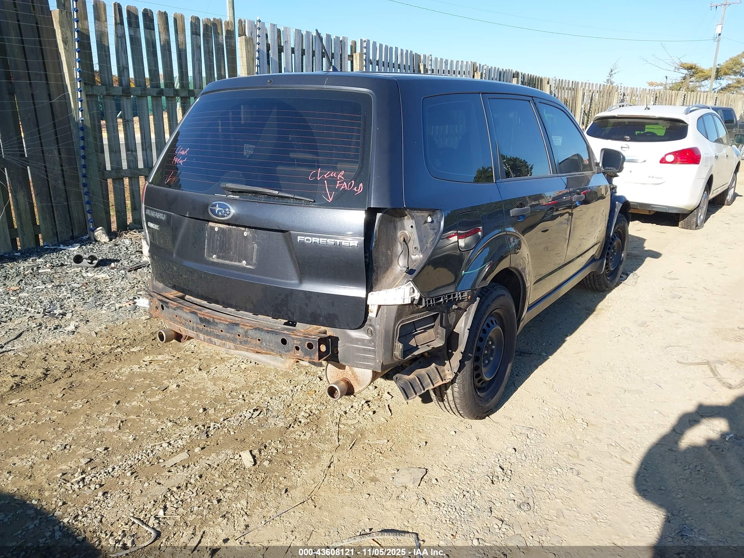 SUBARU FORESTER image 4