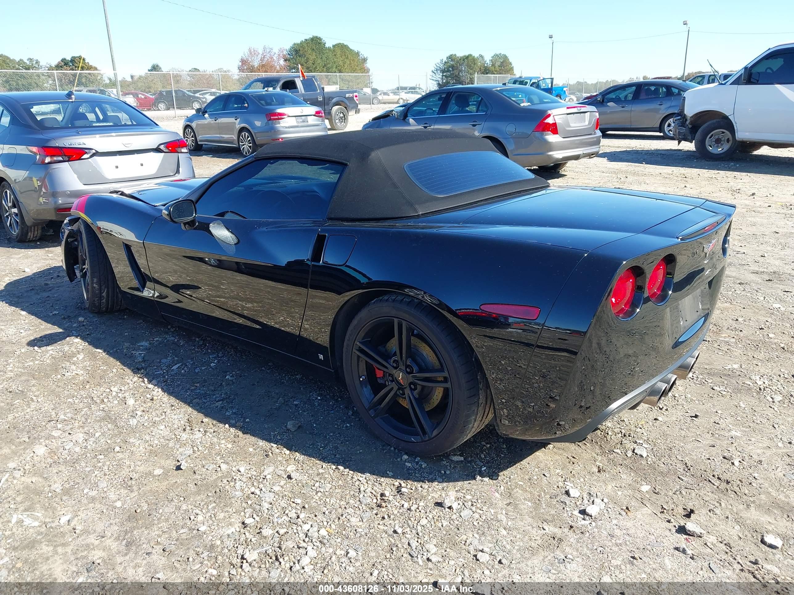 CHEVROLET CORVETTE image 3