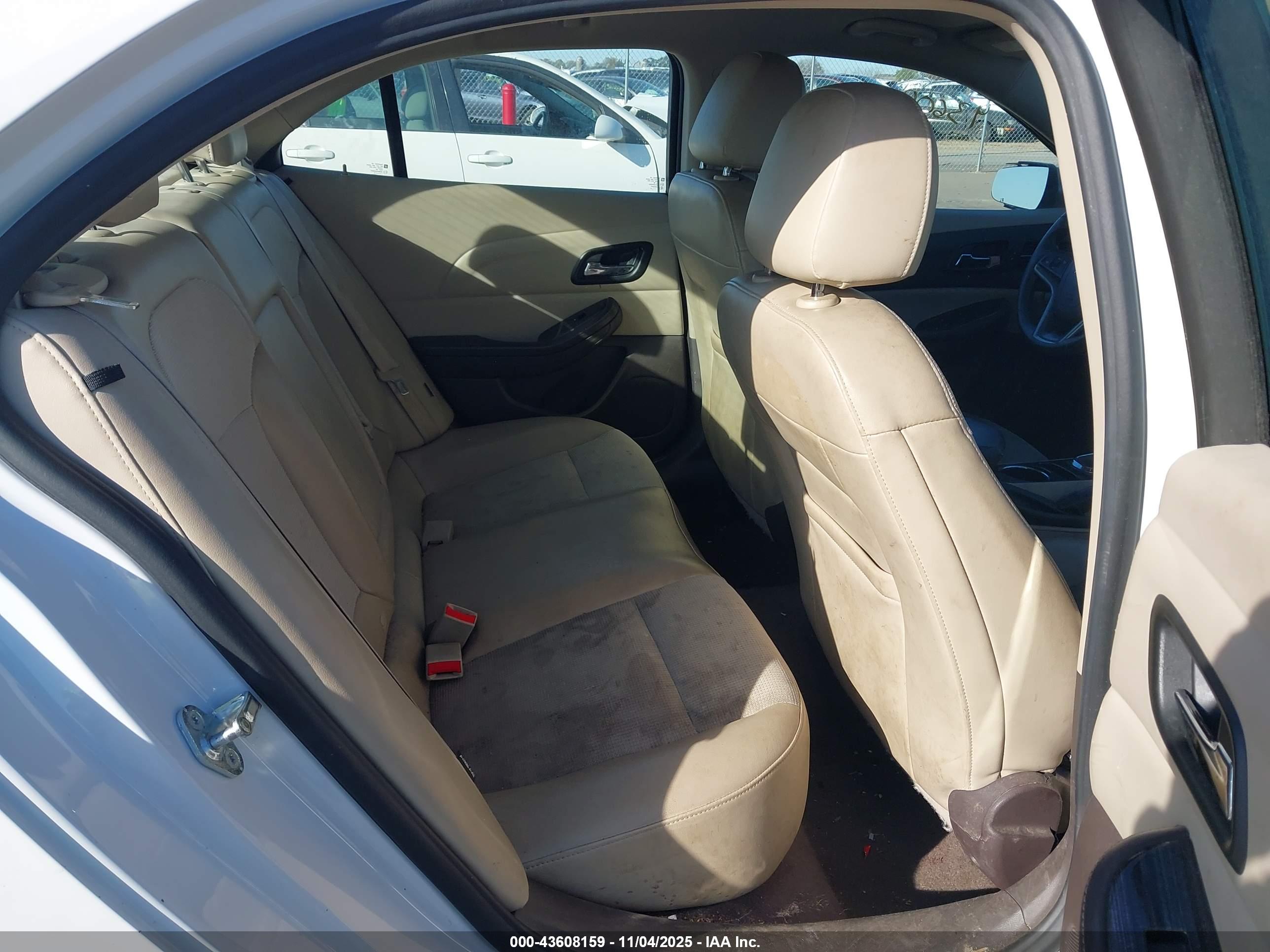 CHEVROLET MALIBU image 8