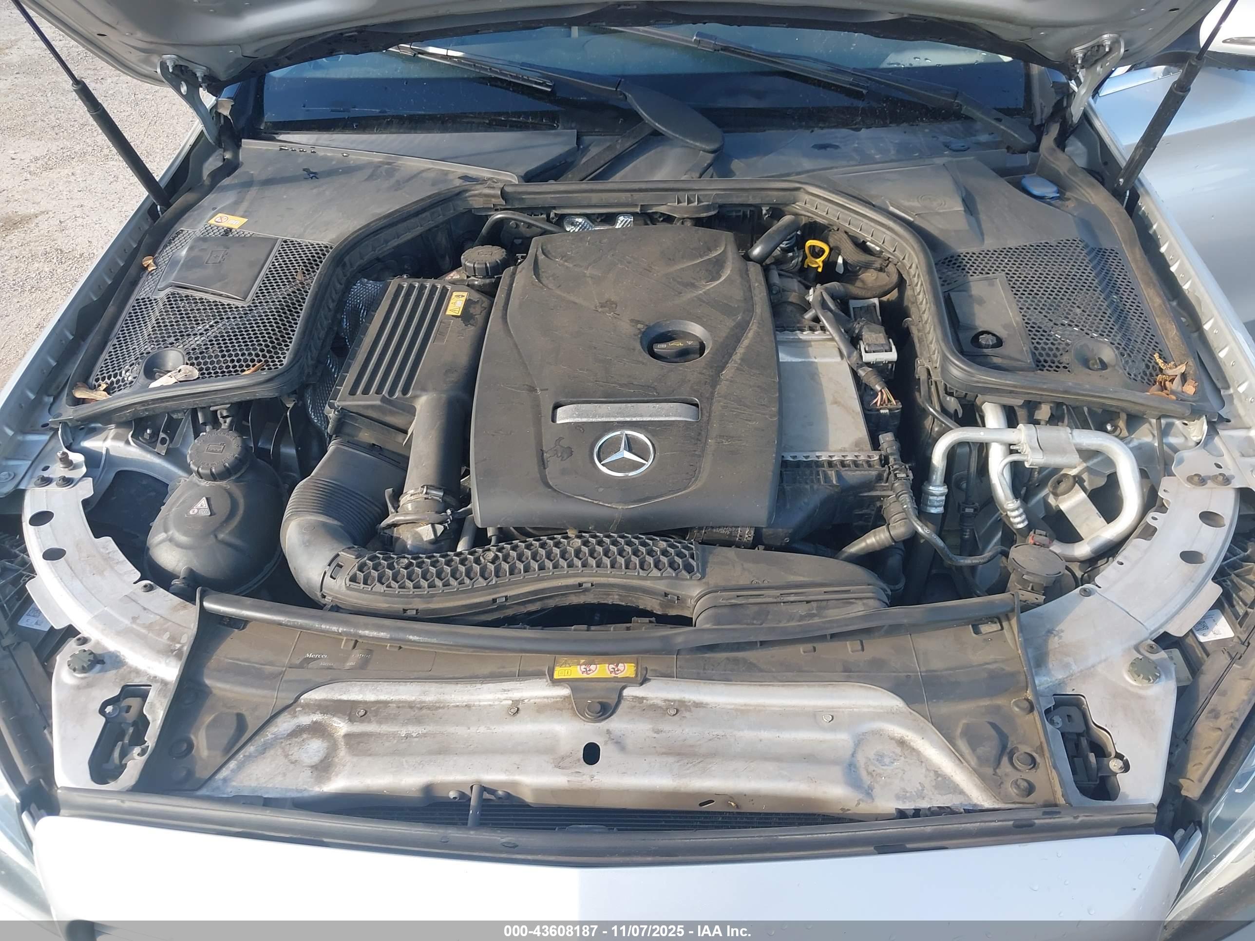 MERCEDES-BENZ C image 10