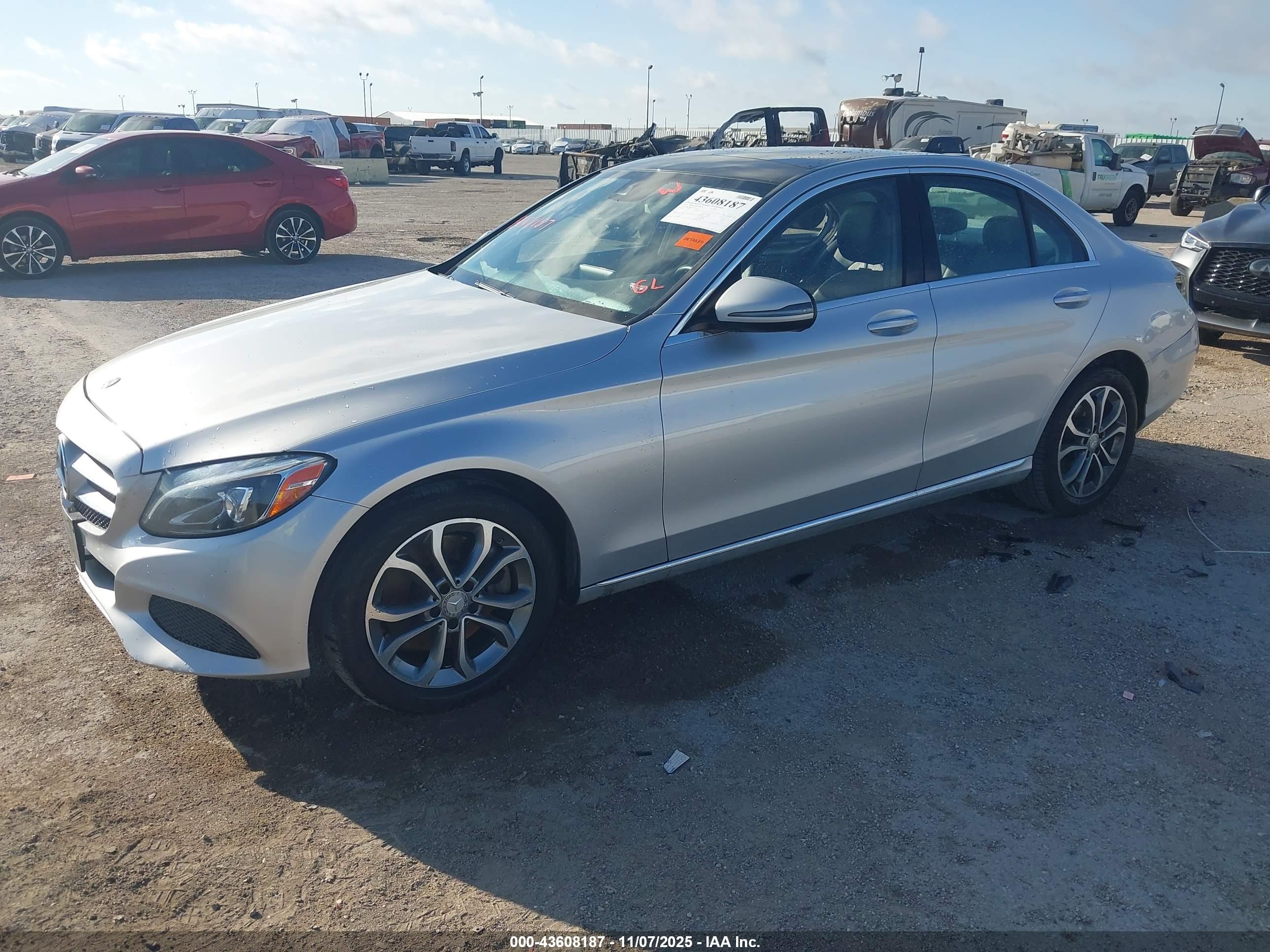 MERCEDES-BENZ C image 2