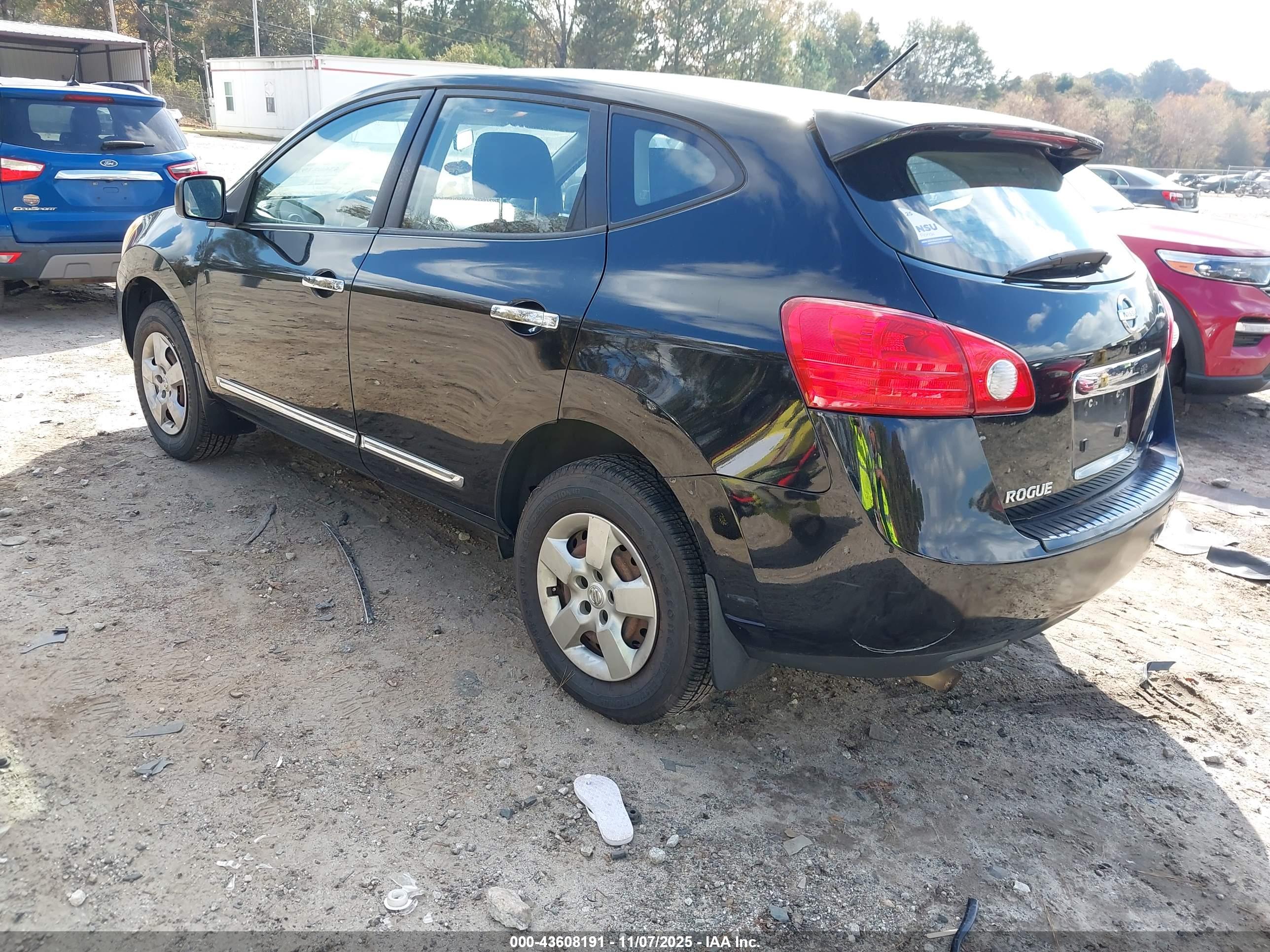 NISSAN ROGUE image 3