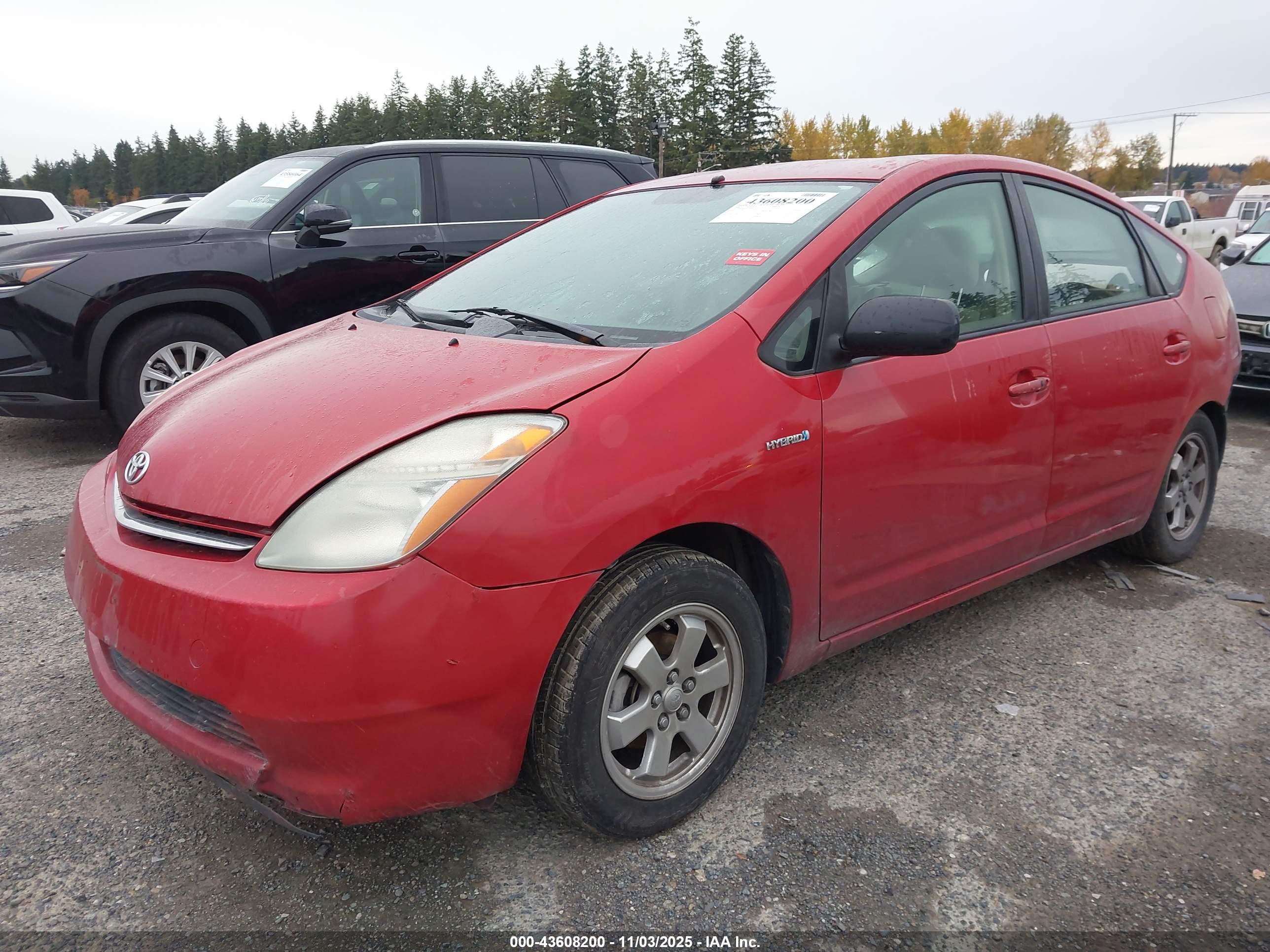 TOYOTA PRIUS image 2
