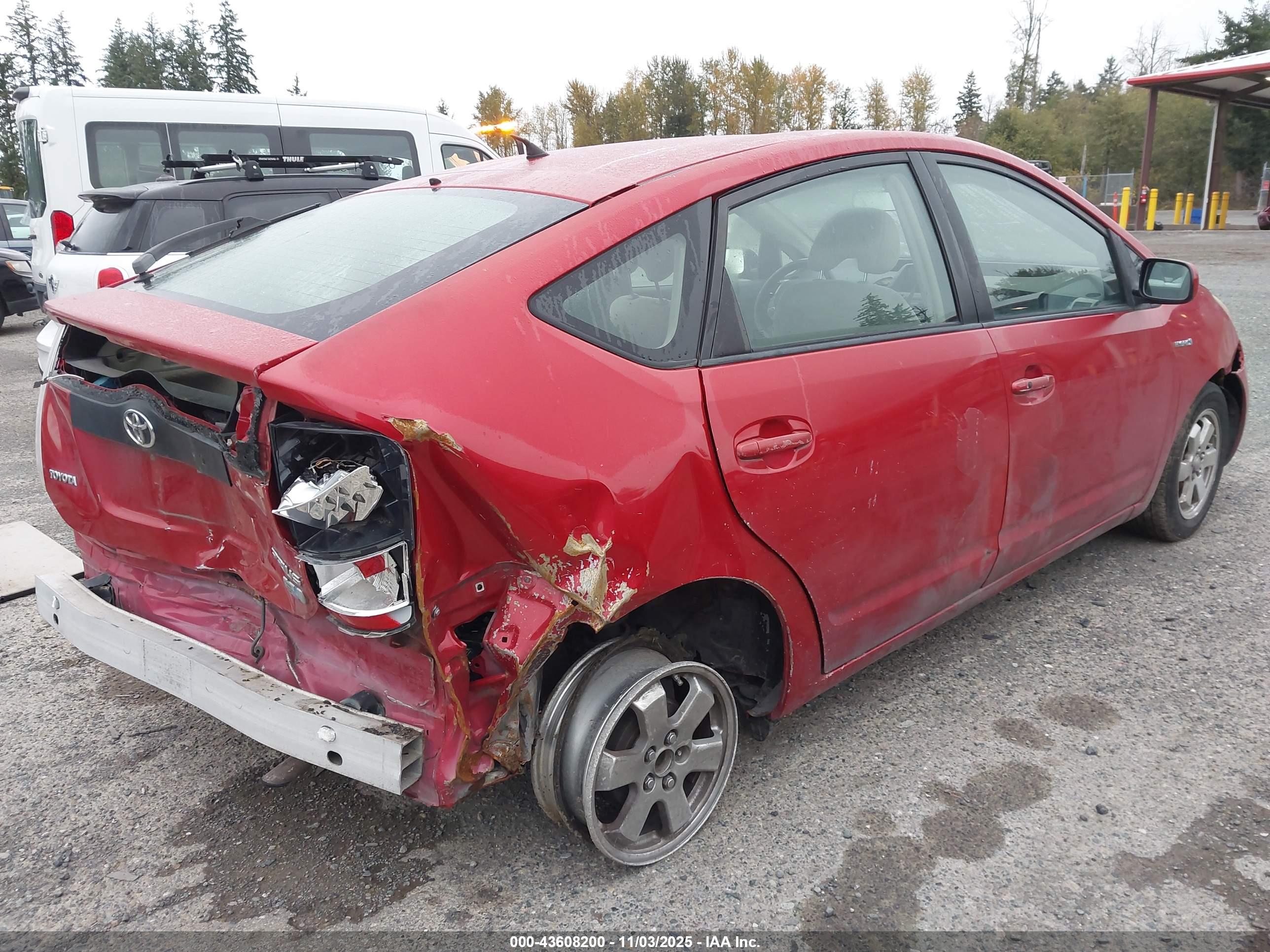 TOYOTA PRIUS image 4