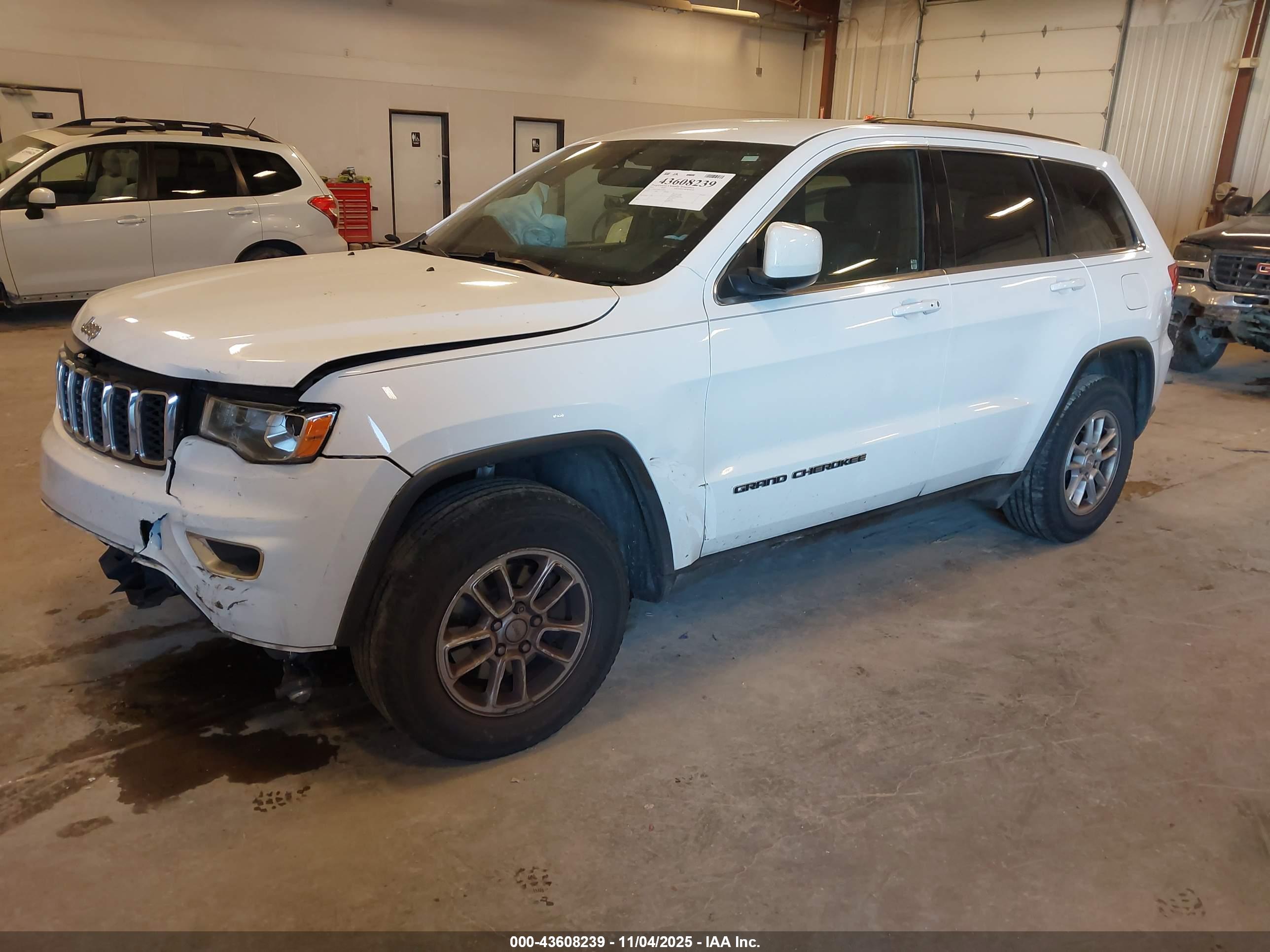 JEEP GRAND image 2