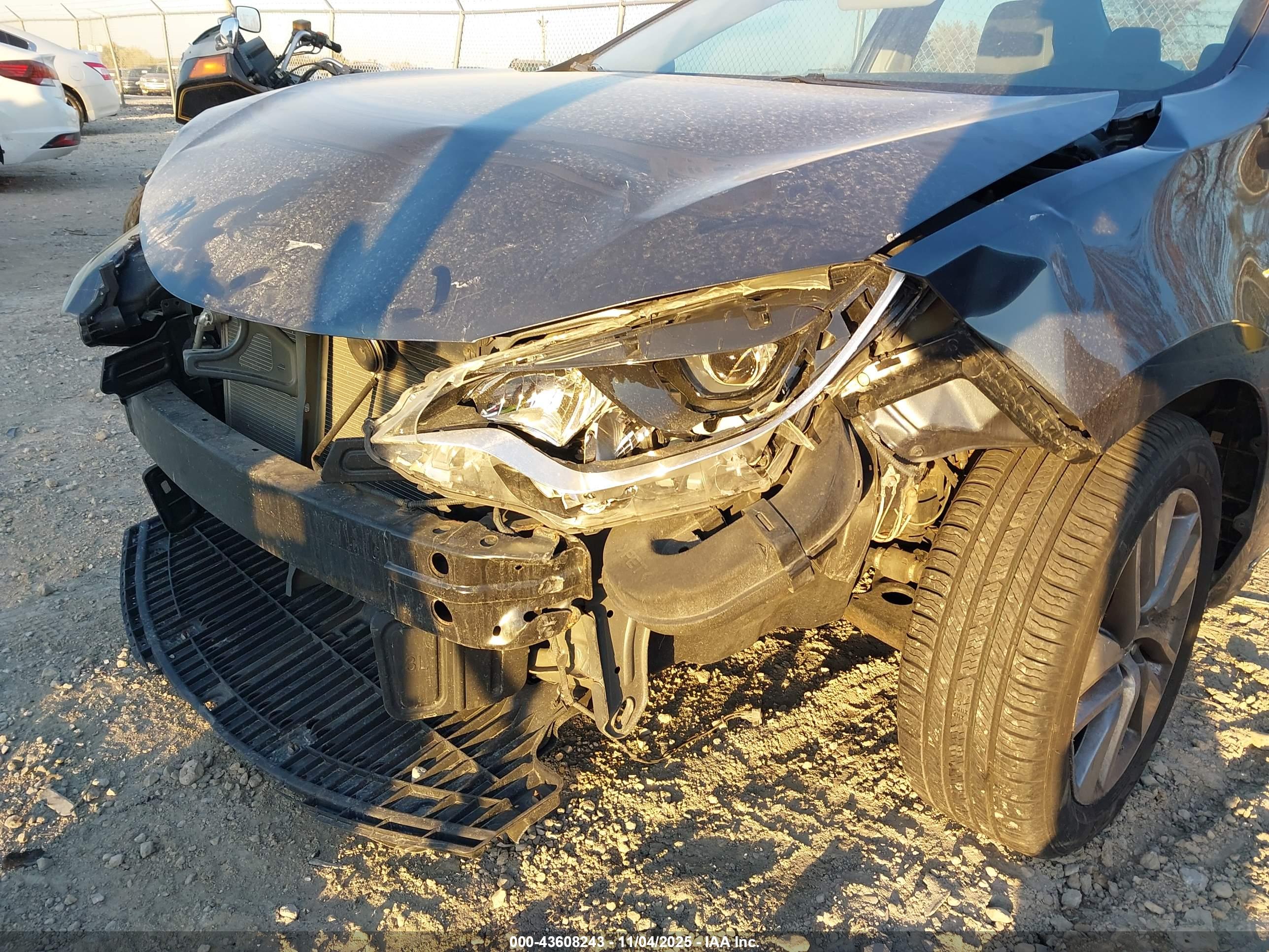TOYOTA COROLLA image 6