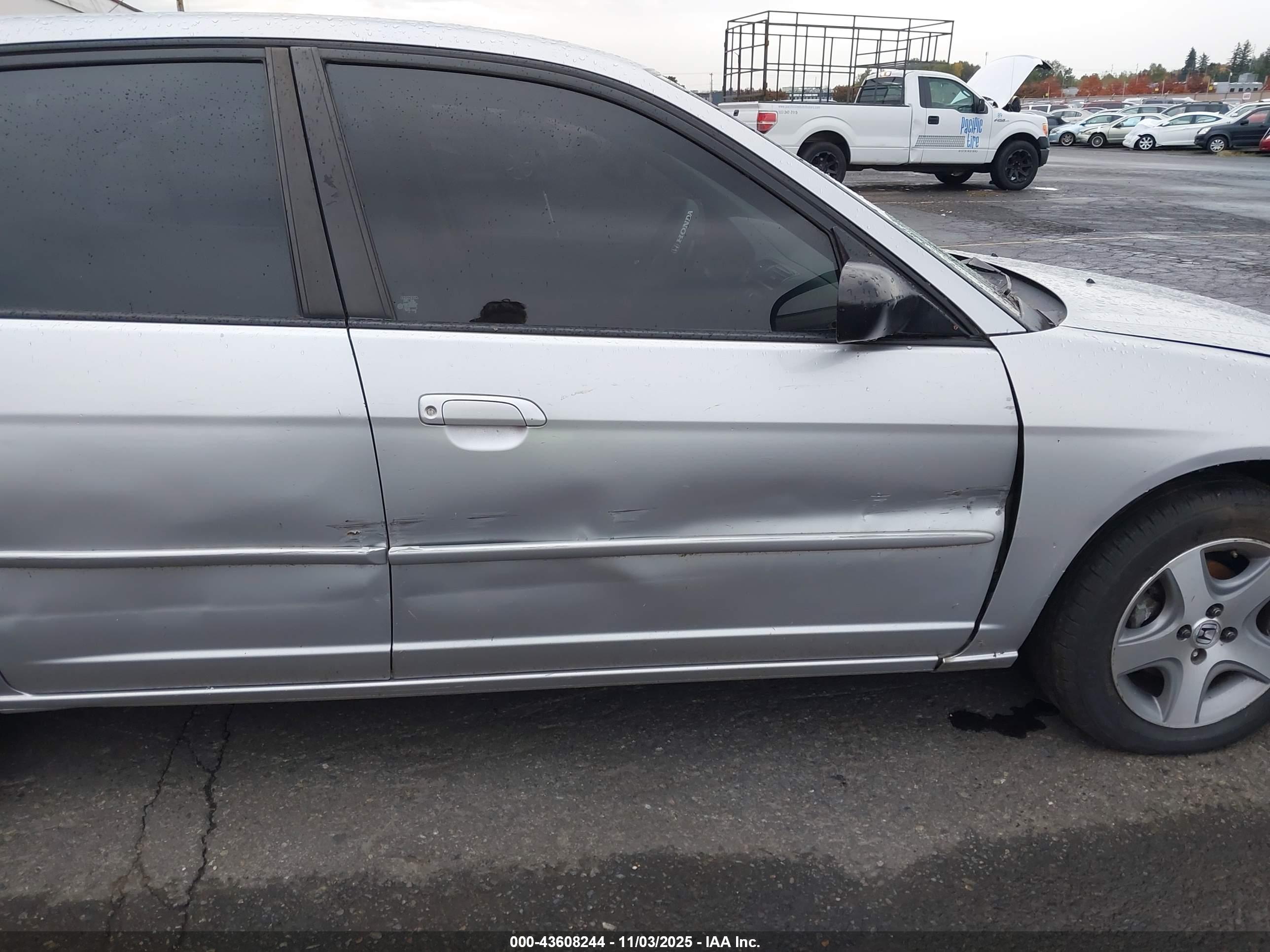 HONDA CIVIC image 6