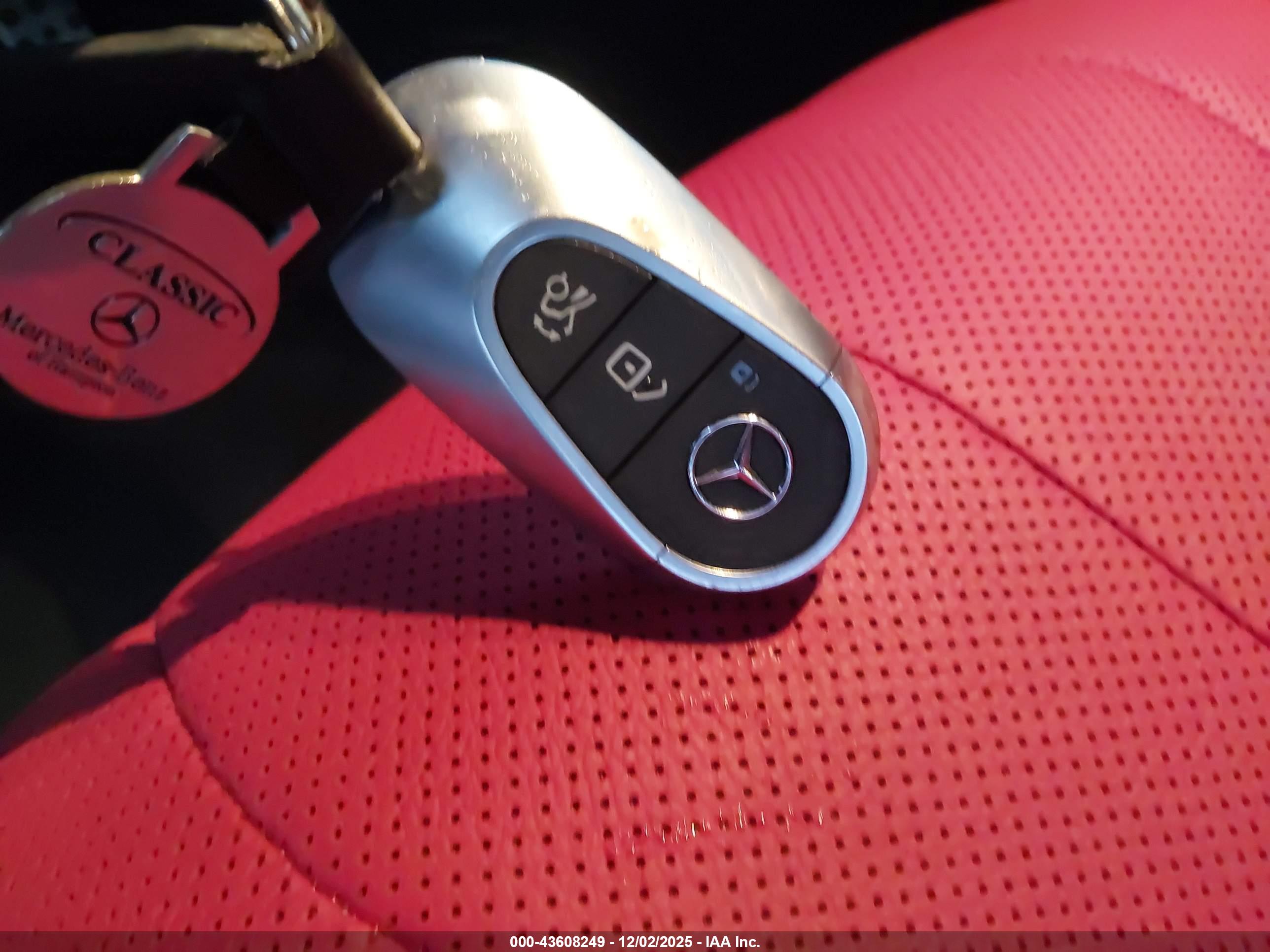 MERCEDES-BENZ CLE image 11