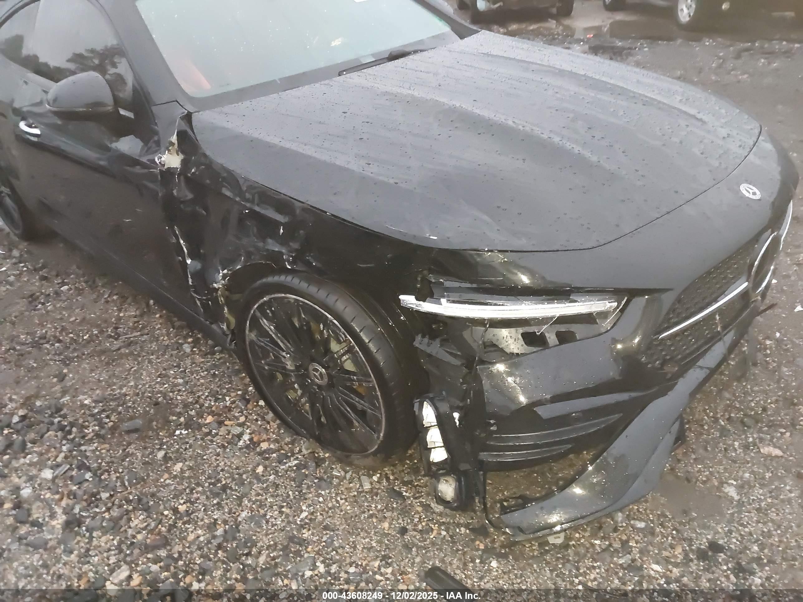 MERCEDES-BENZ CLE image 6