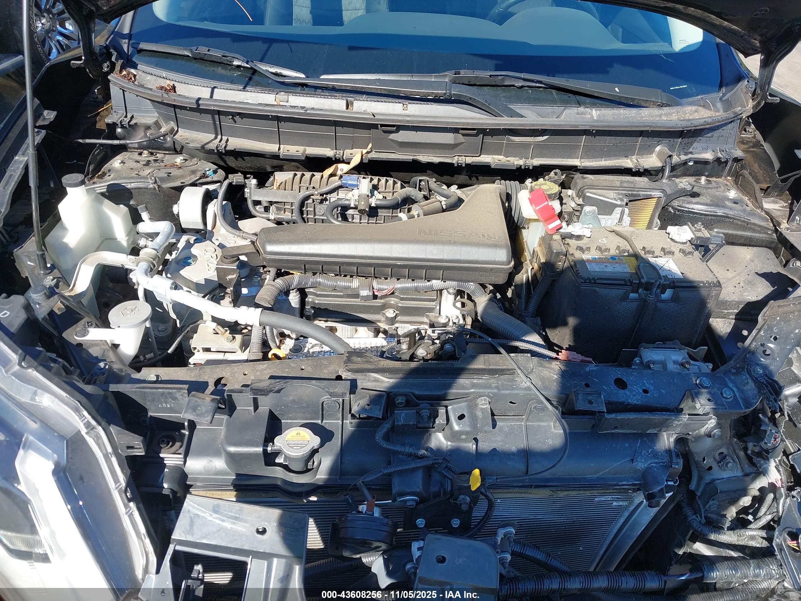 NISSAN ROGUE image 10