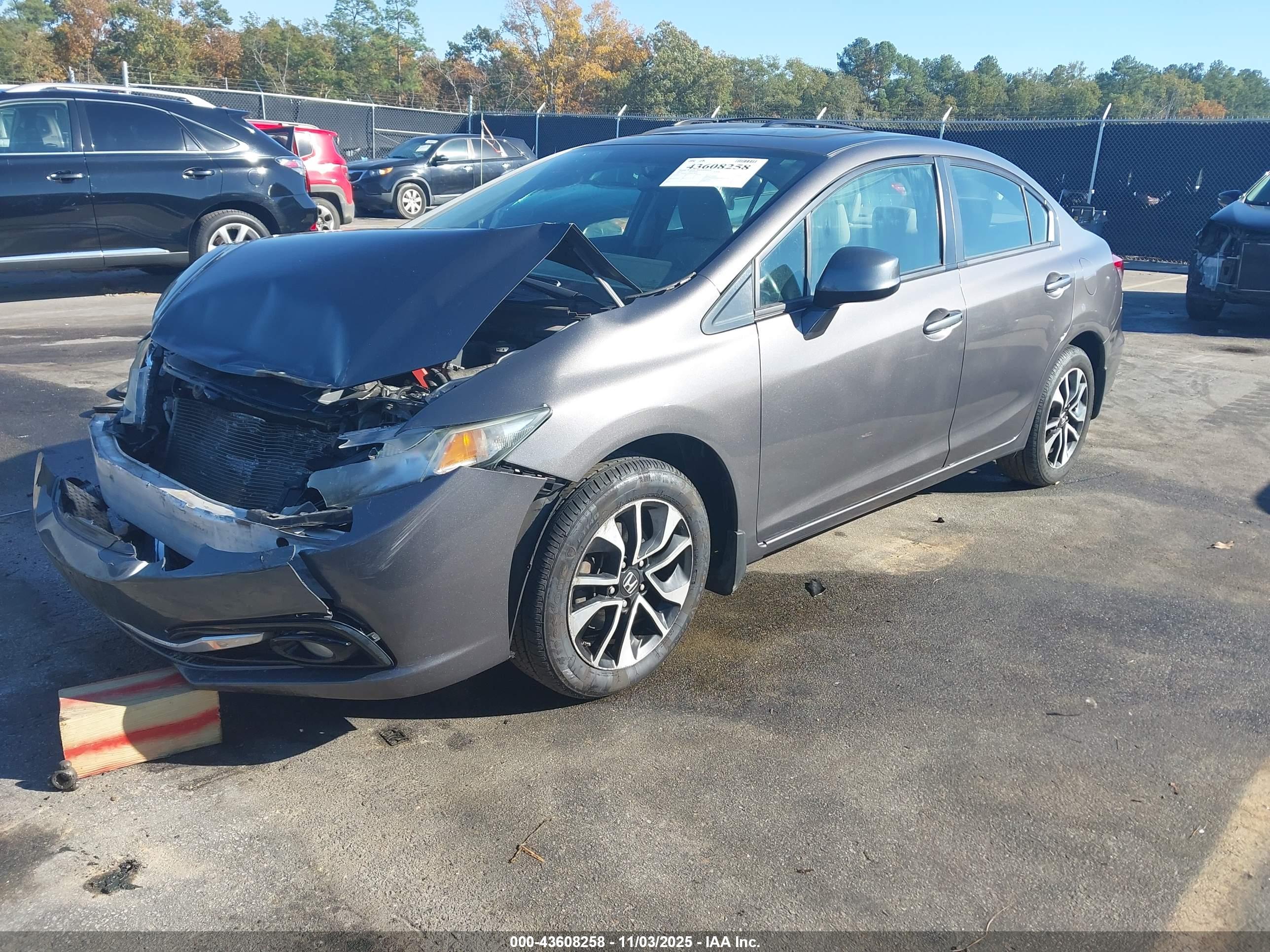HONDA CIVIC image 2