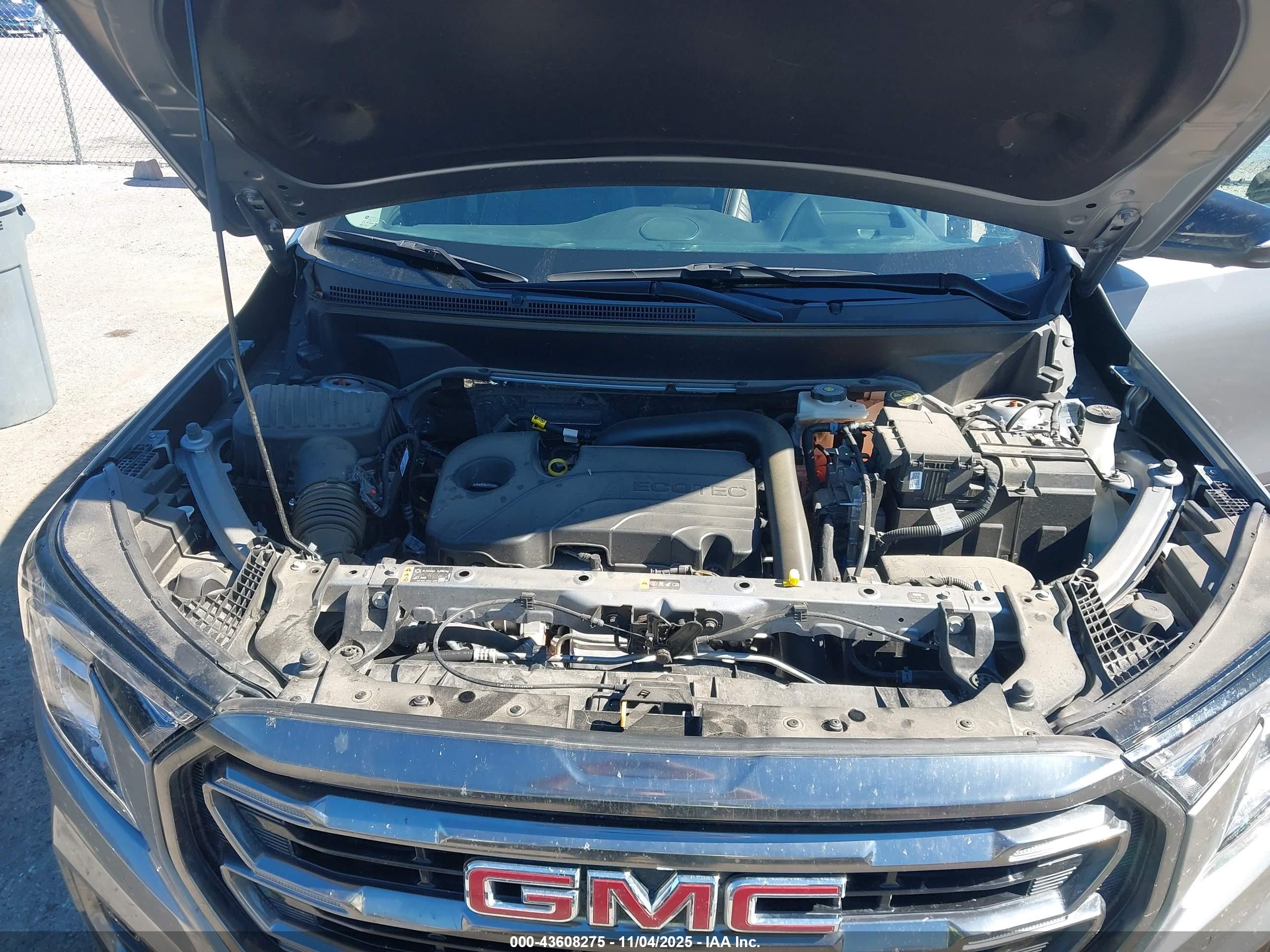 GMC TERRAIN image 10