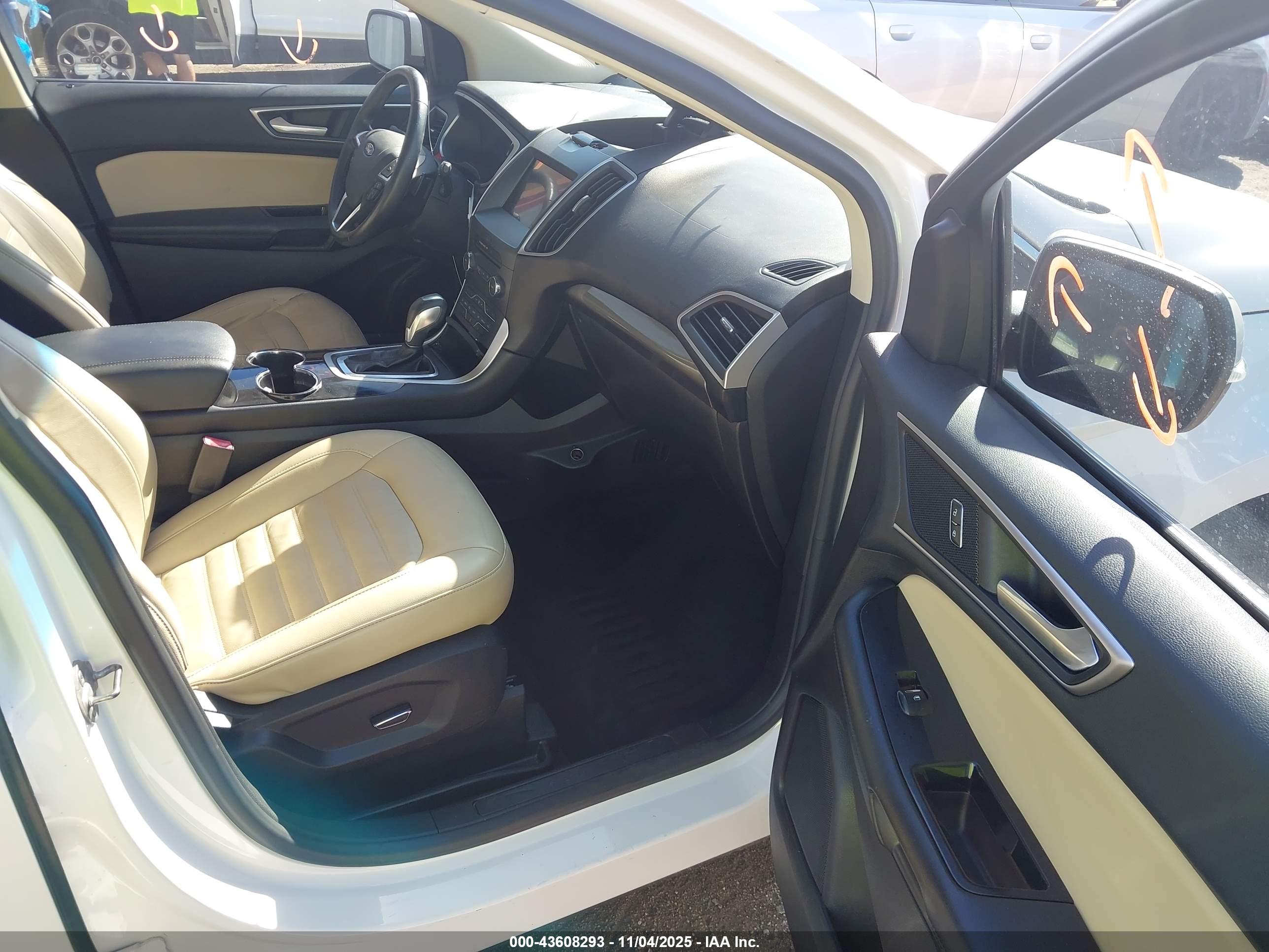 FORD EDGE image 5