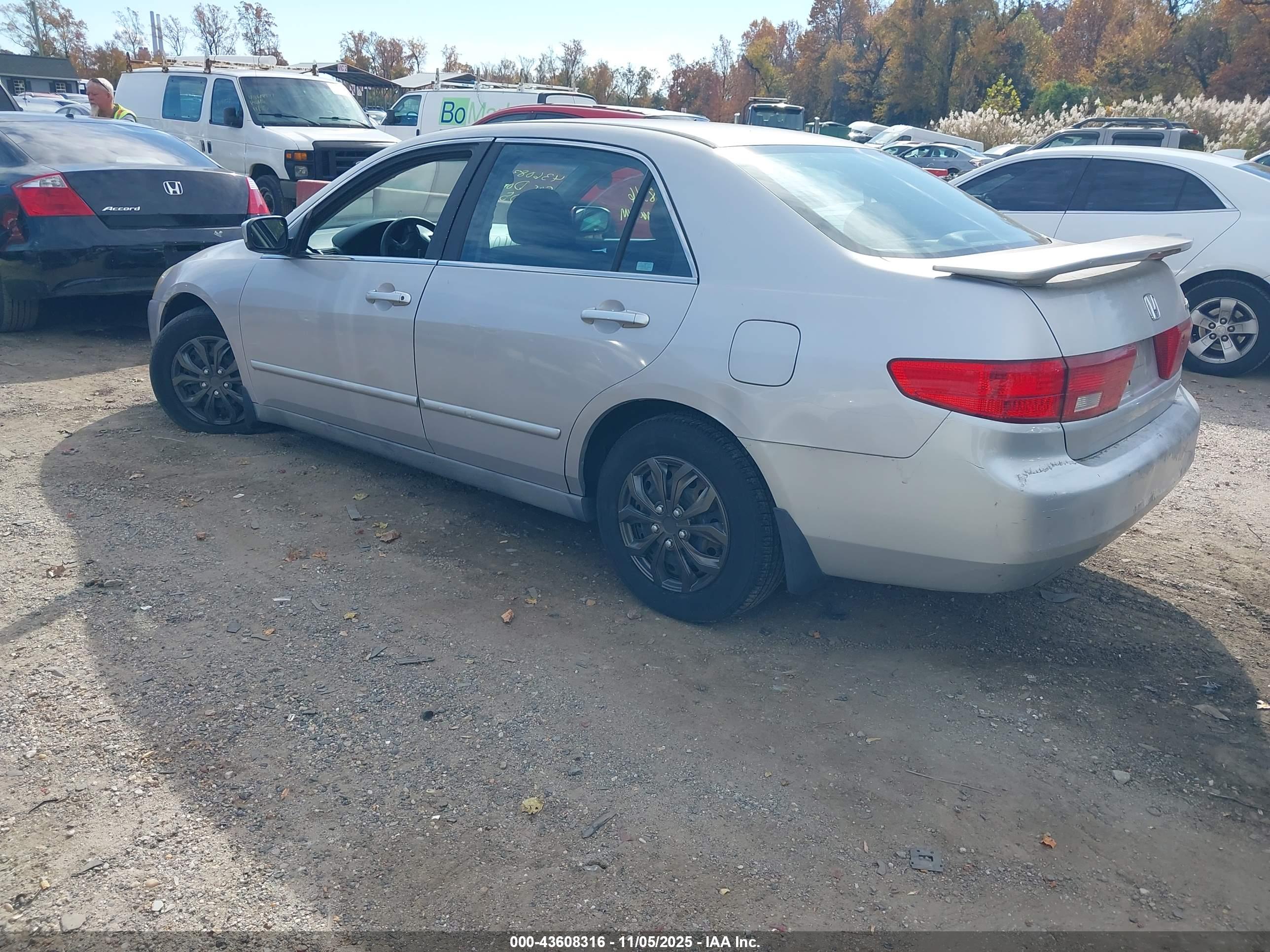 HONDA ACCORD image 3