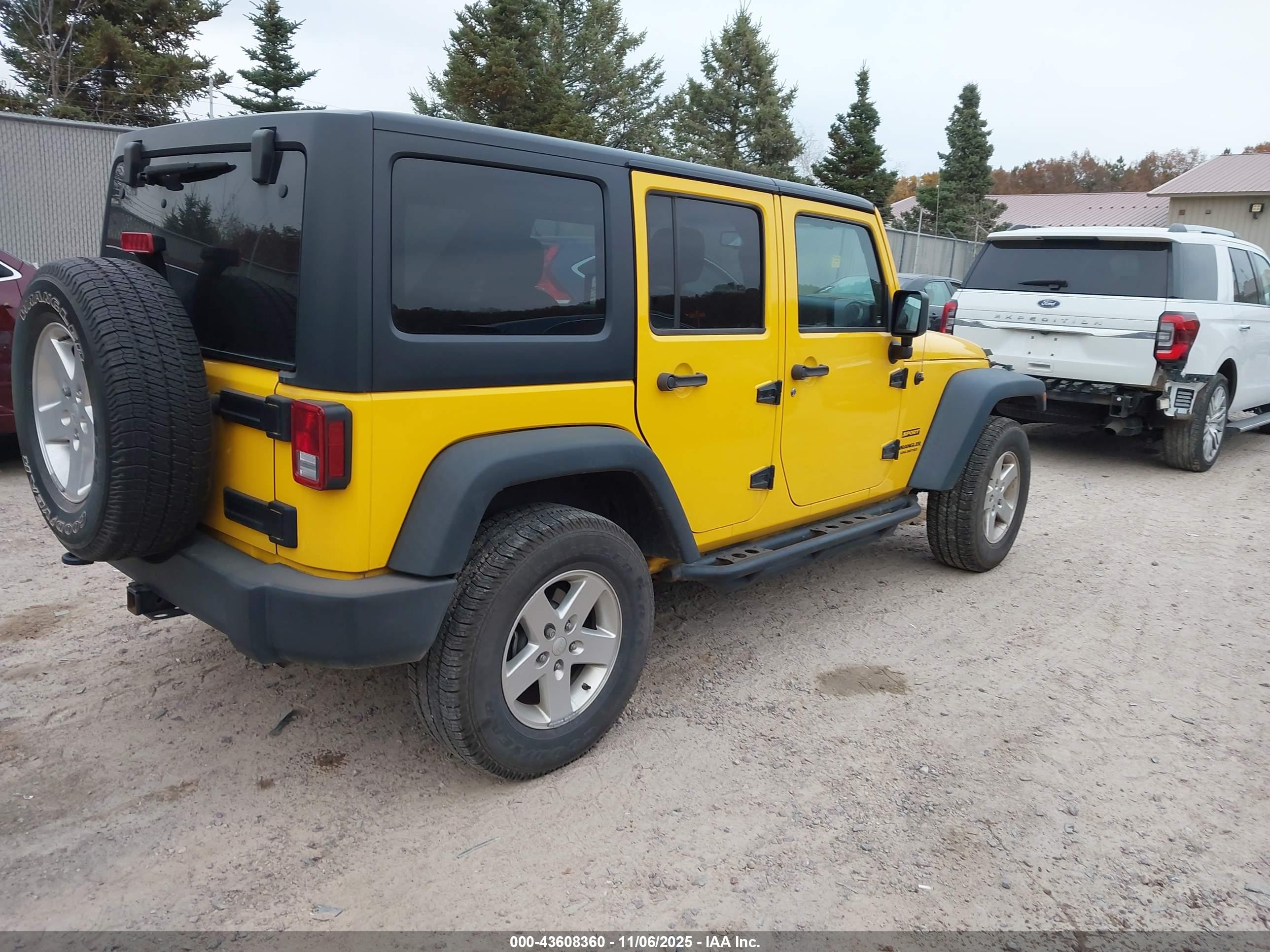 JEEP WRANGLER image 4
