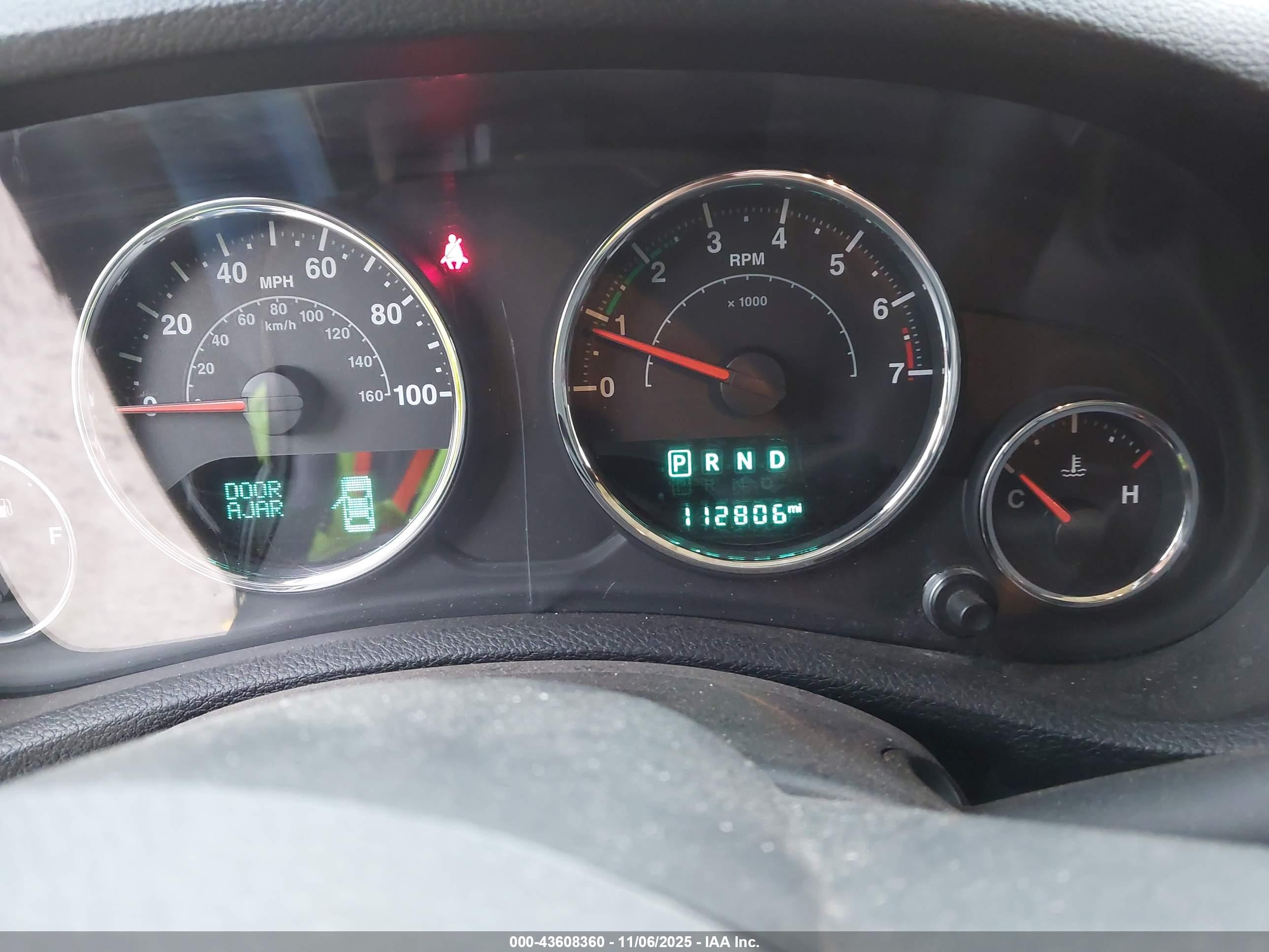 JEEP WRANGLER image 7