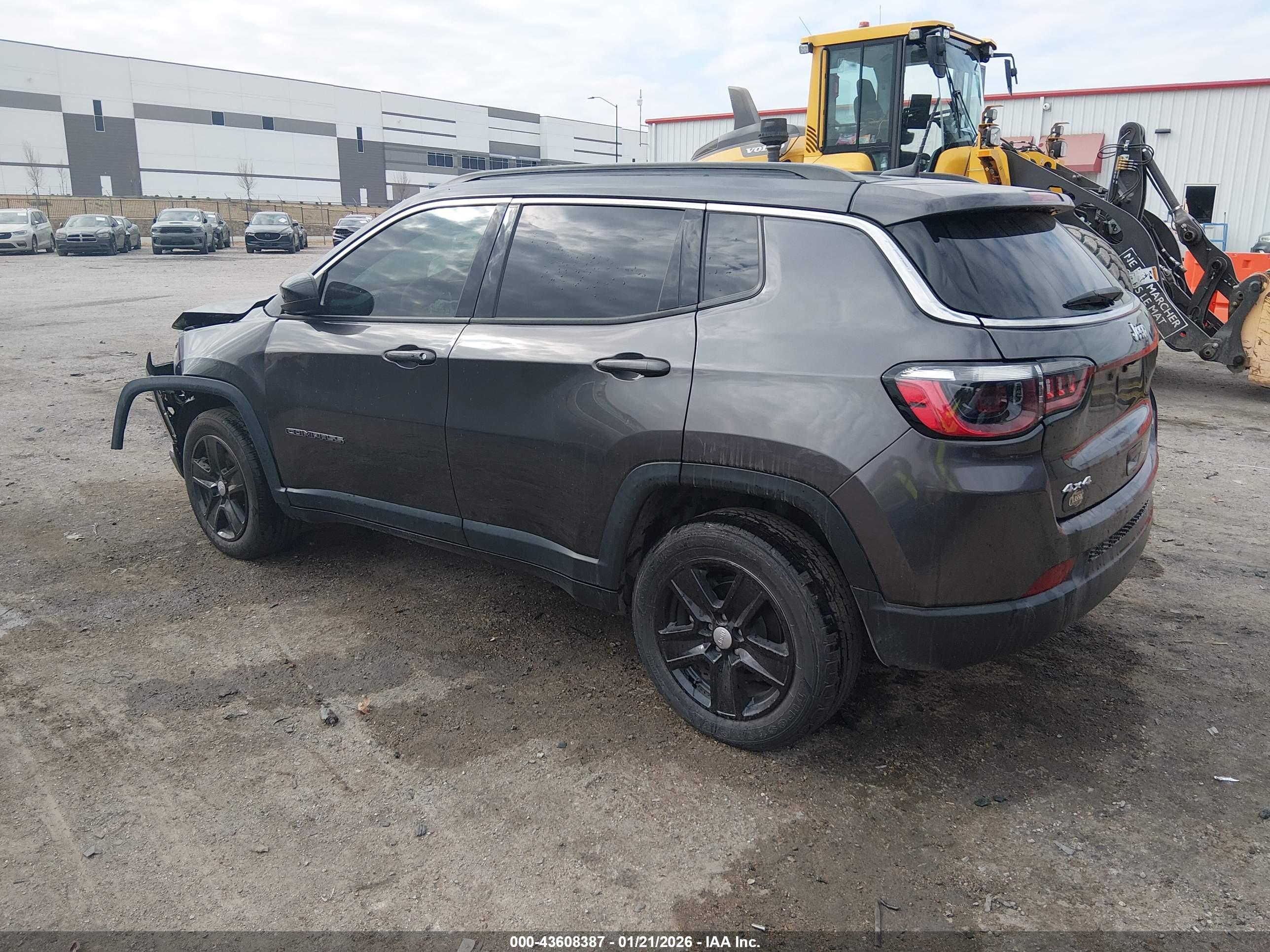 JEEP COMPASS image 3