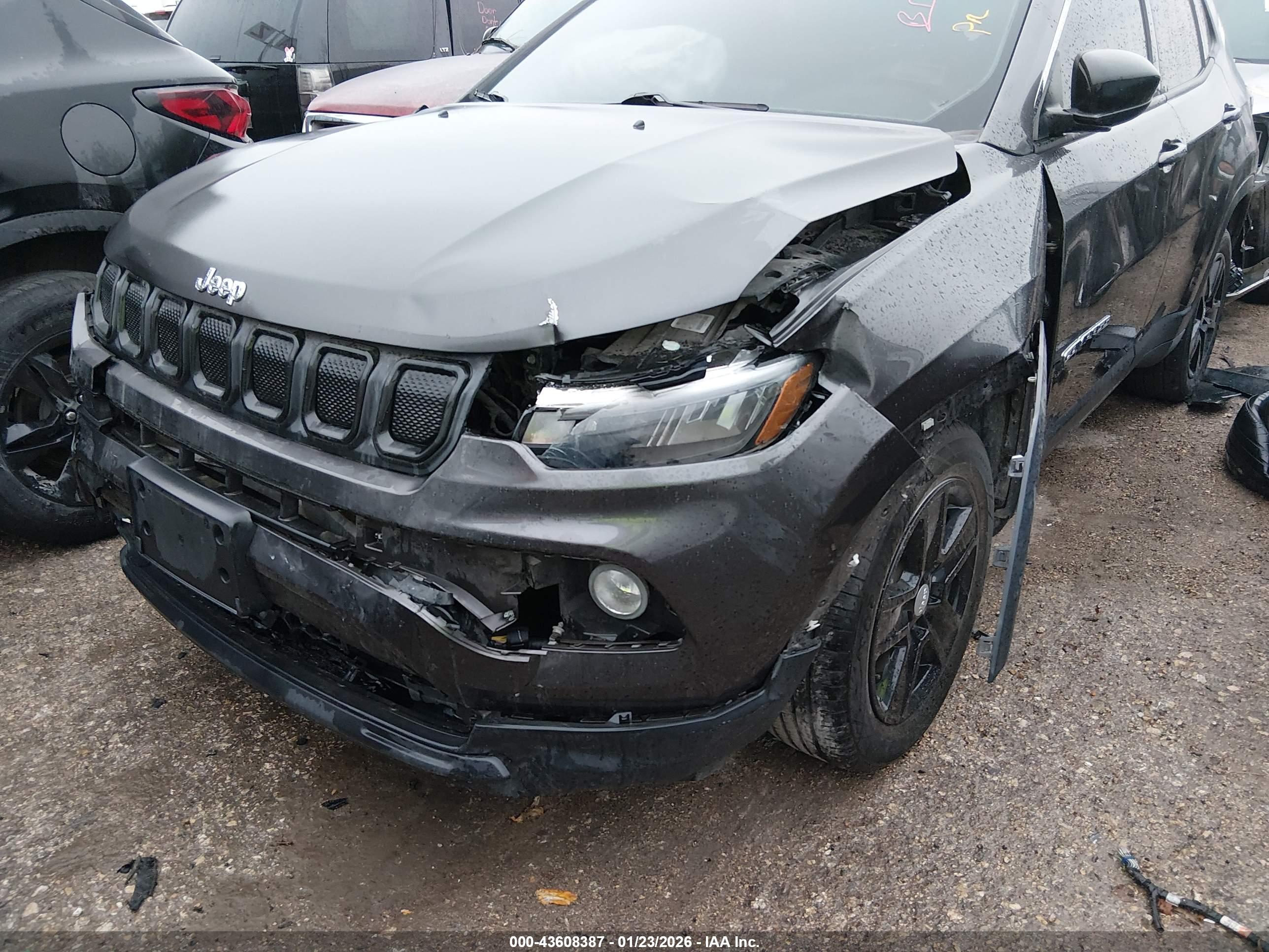 JEEP COMPASS image 6