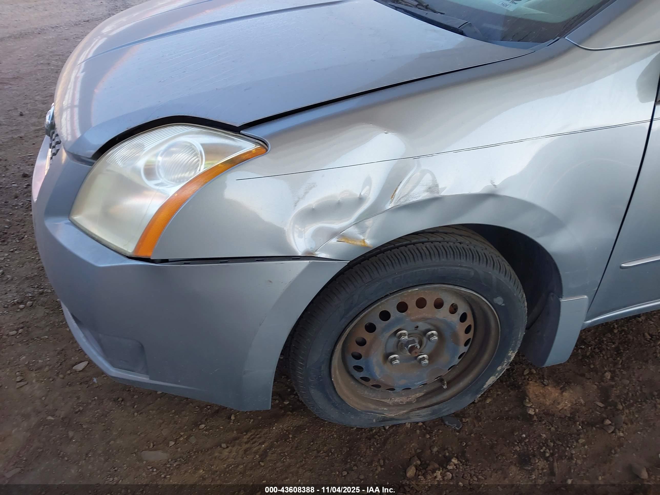 NISSAN SENTRA image 6