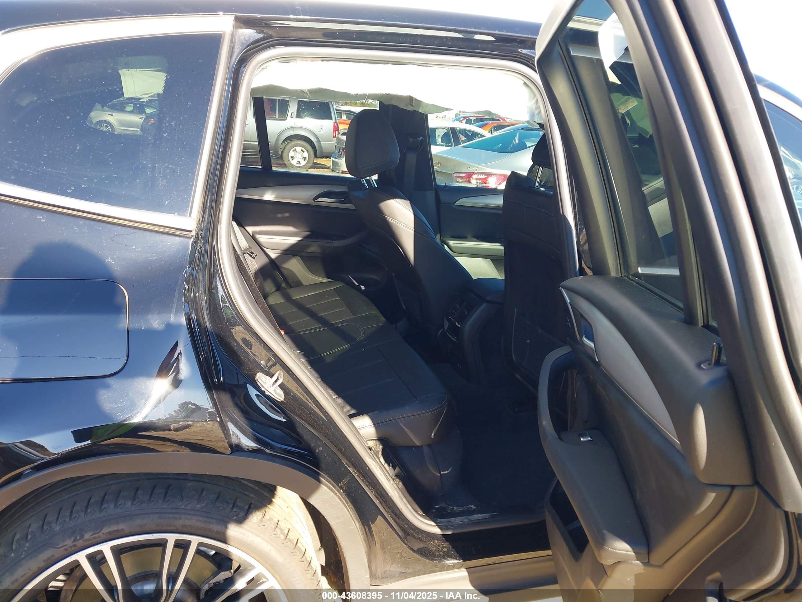 BMW X3 image 8