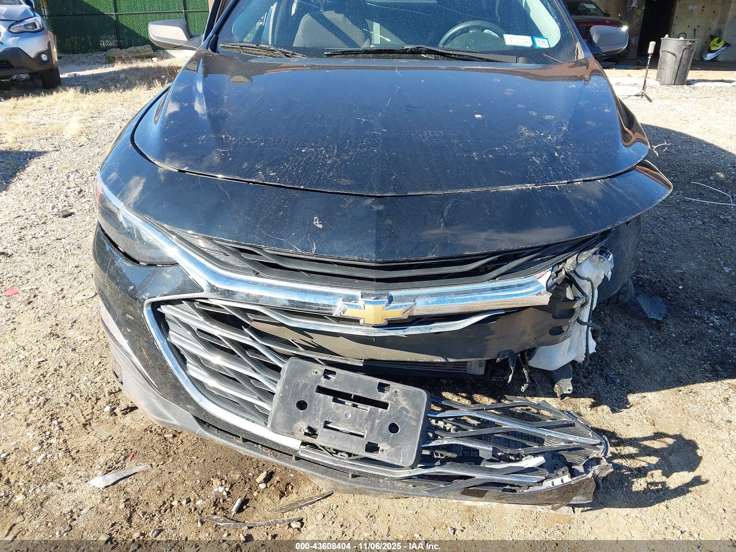 CHEVROLET MALIBU image 6