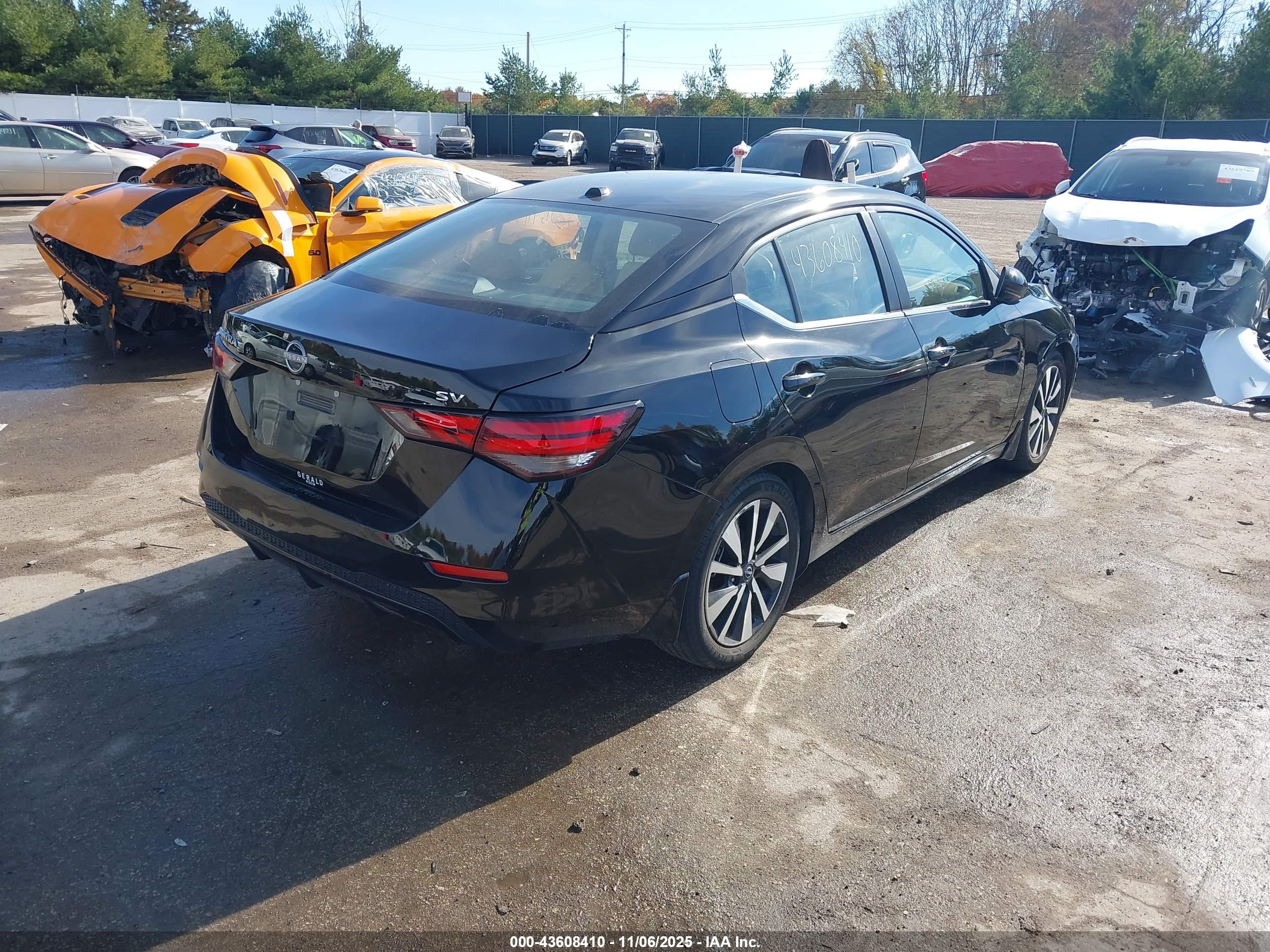 NISSAN SENTRA image 4