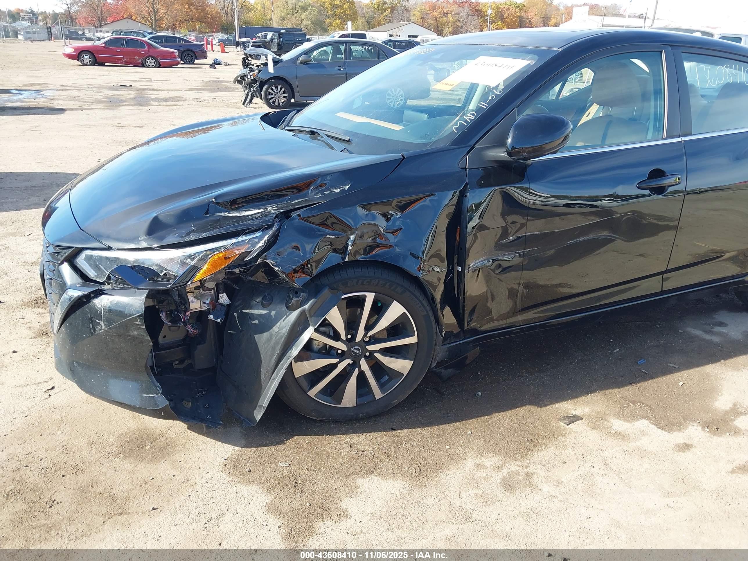 NISSAN SENTRA image 6