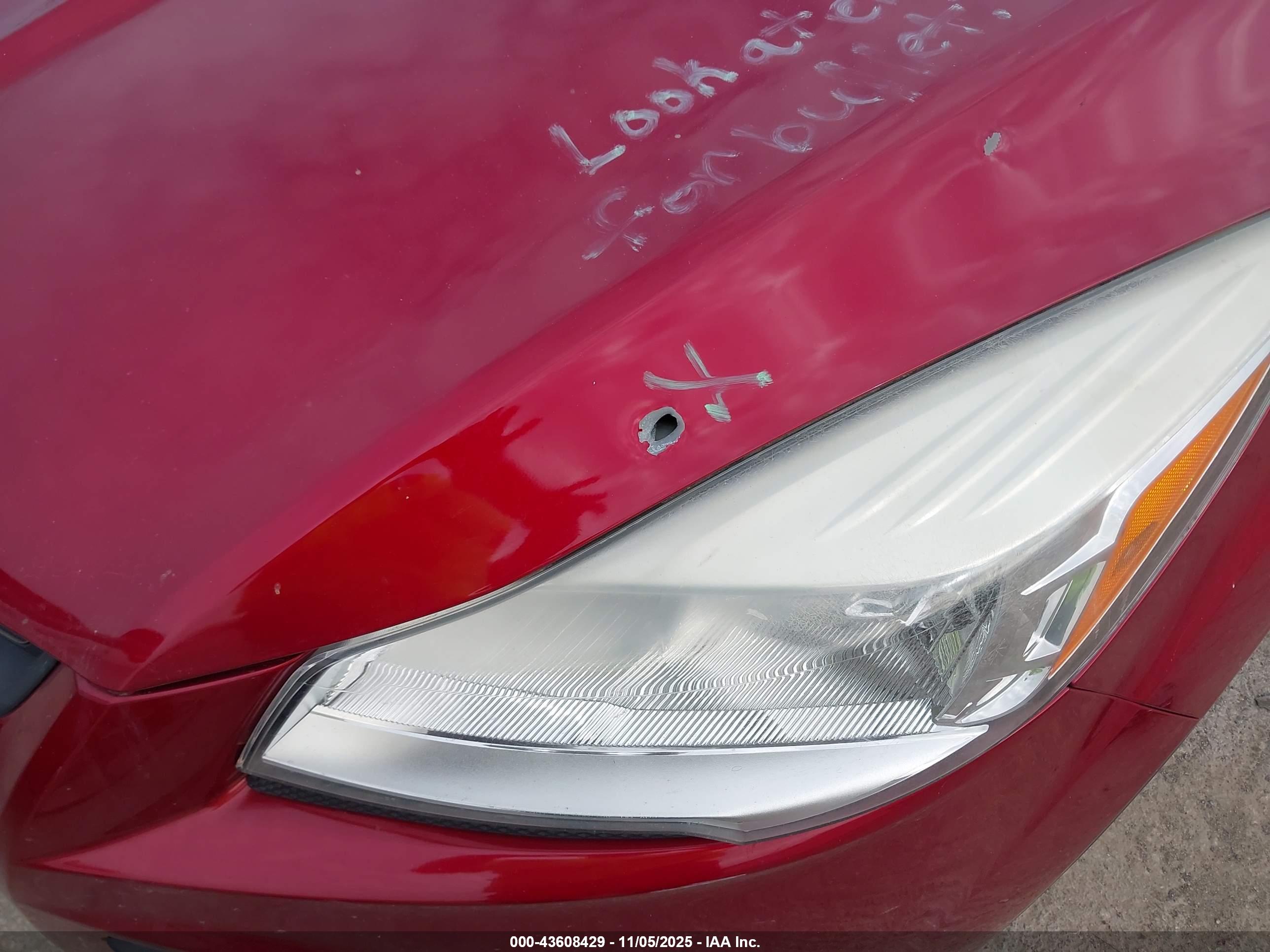 FORD ESCAPE image 6