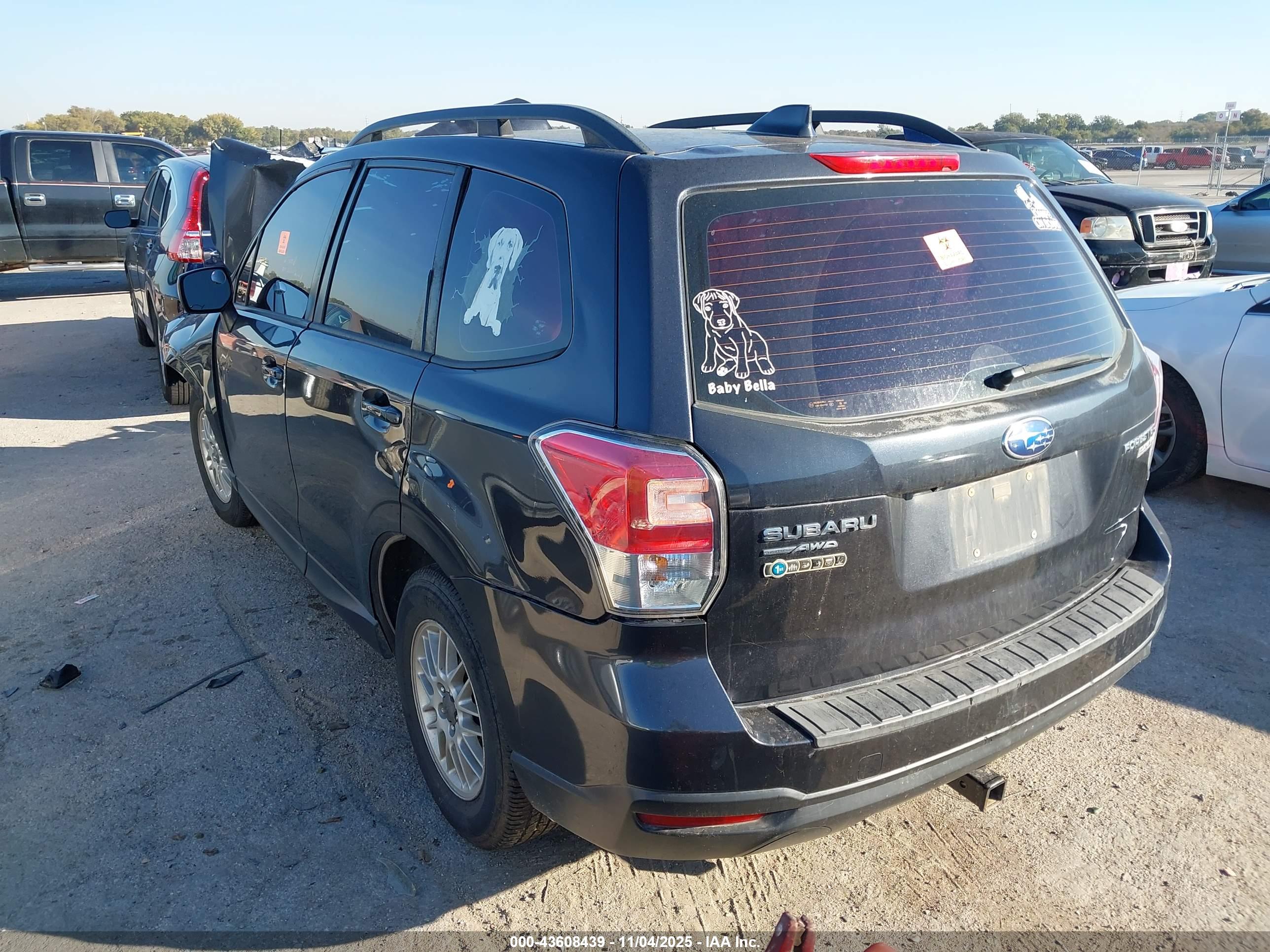 SUBARU FORESTER image 3