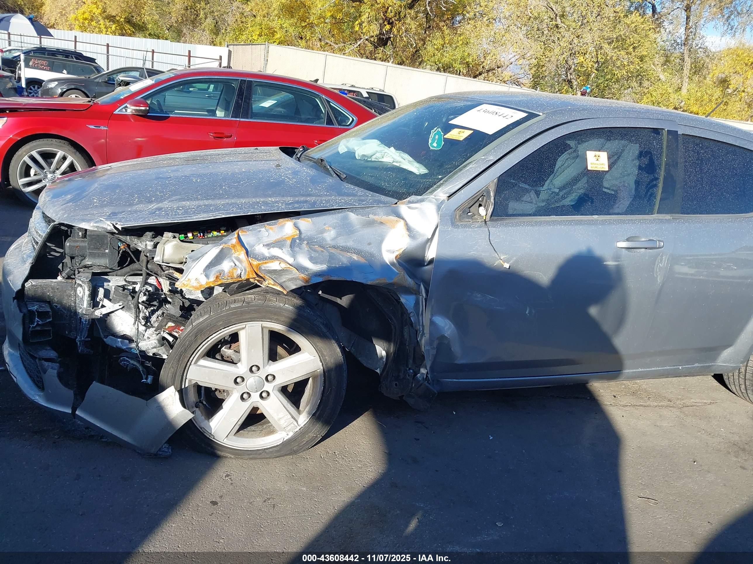 DODGE AVENGER image 6