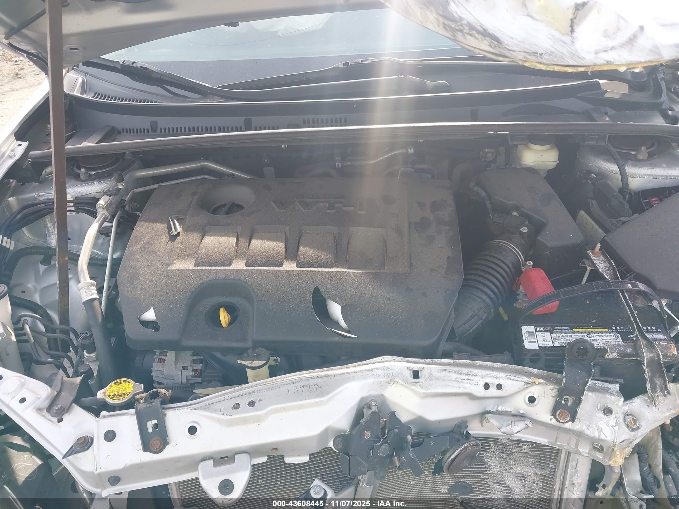 TOYOTA COROLLA image 10