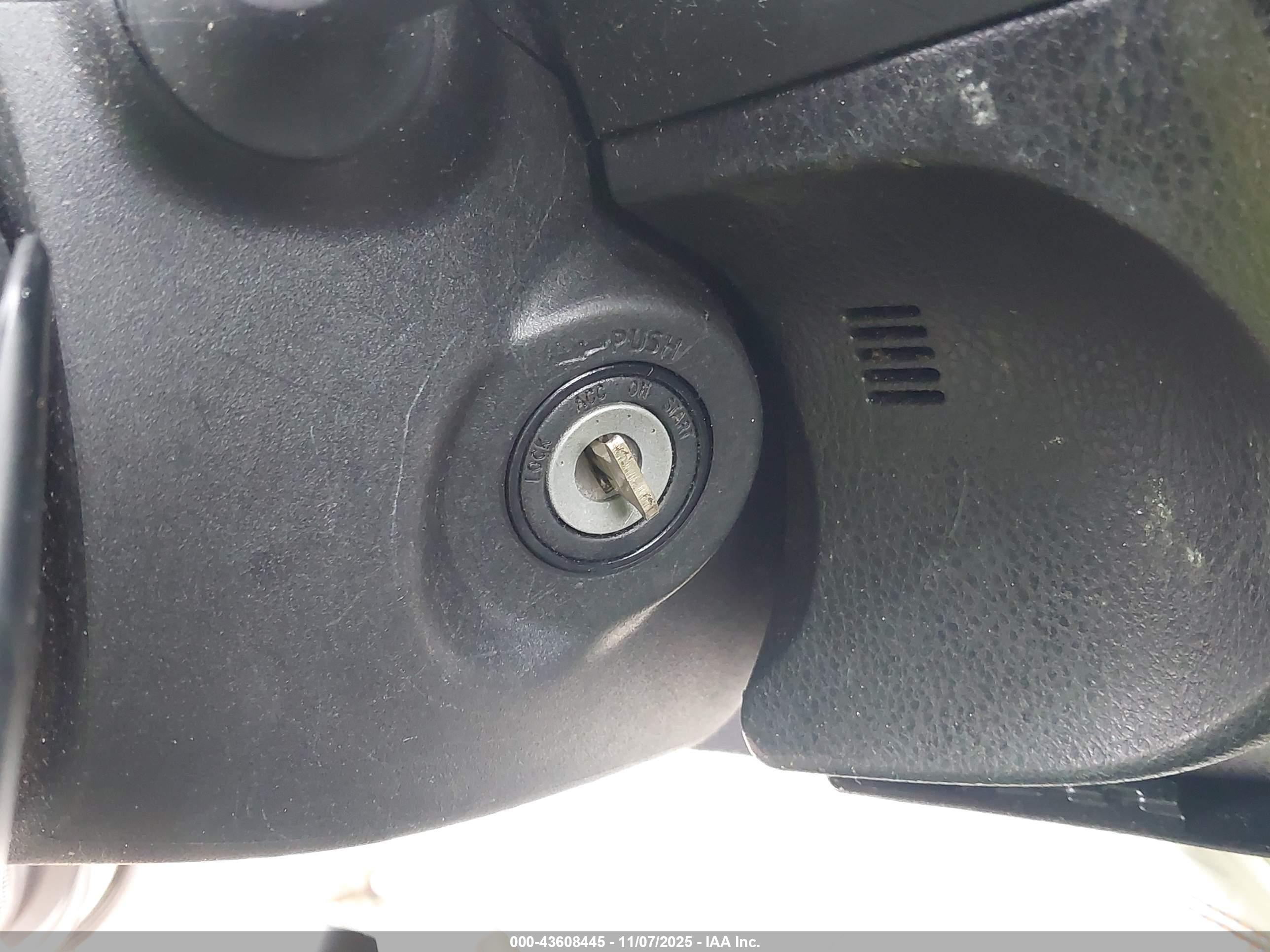 TOYOTA COROLLA image 11