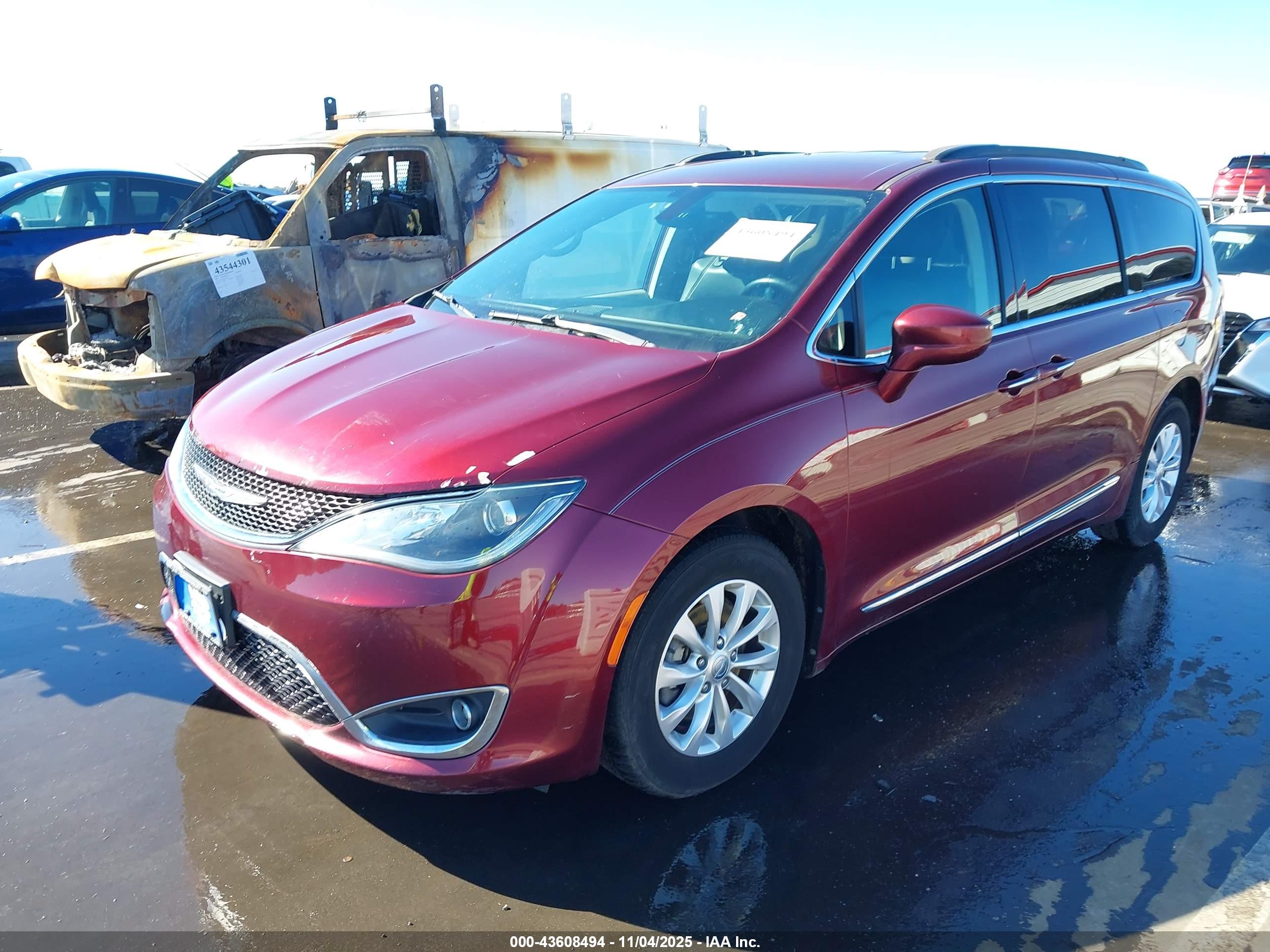 CHRYSLER PACIFICA image 2