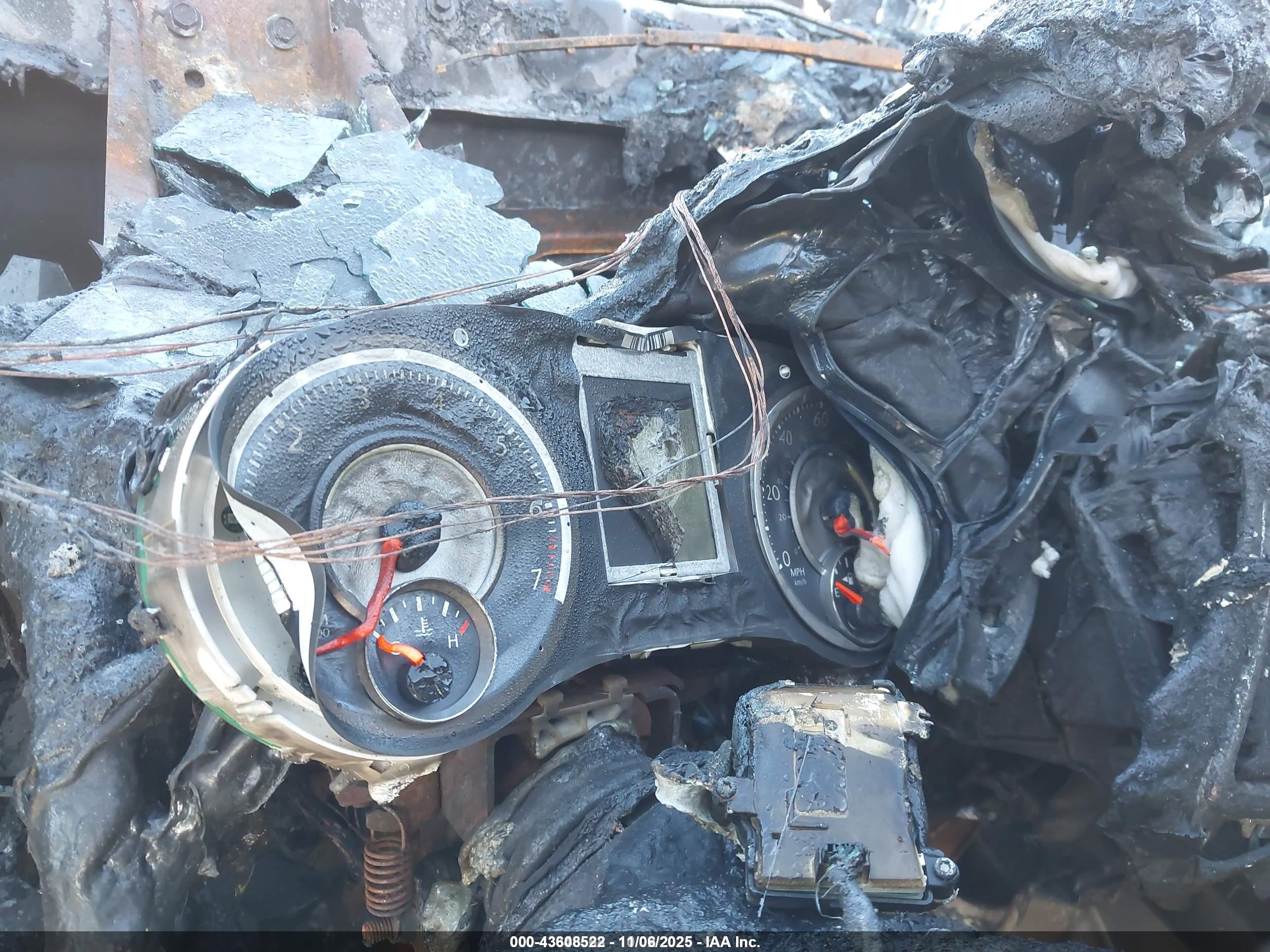 CHRYSLER TOWN image 7