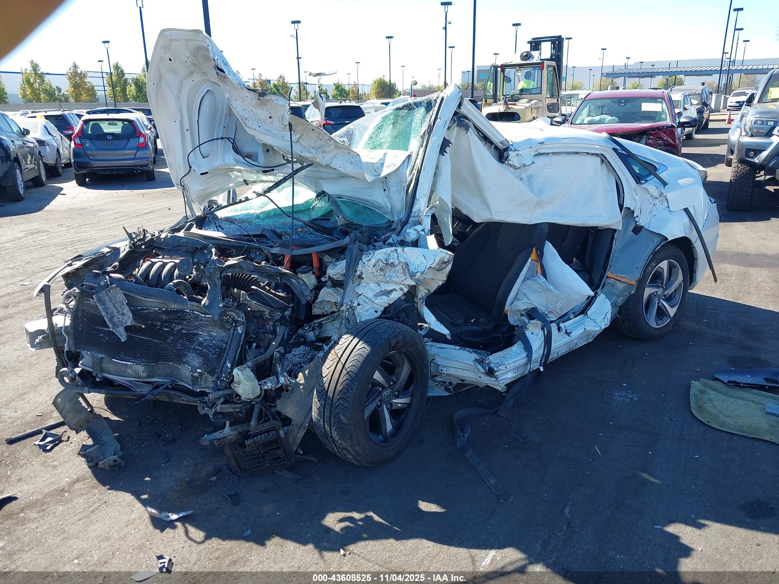 HONDA INSIGHT image 2