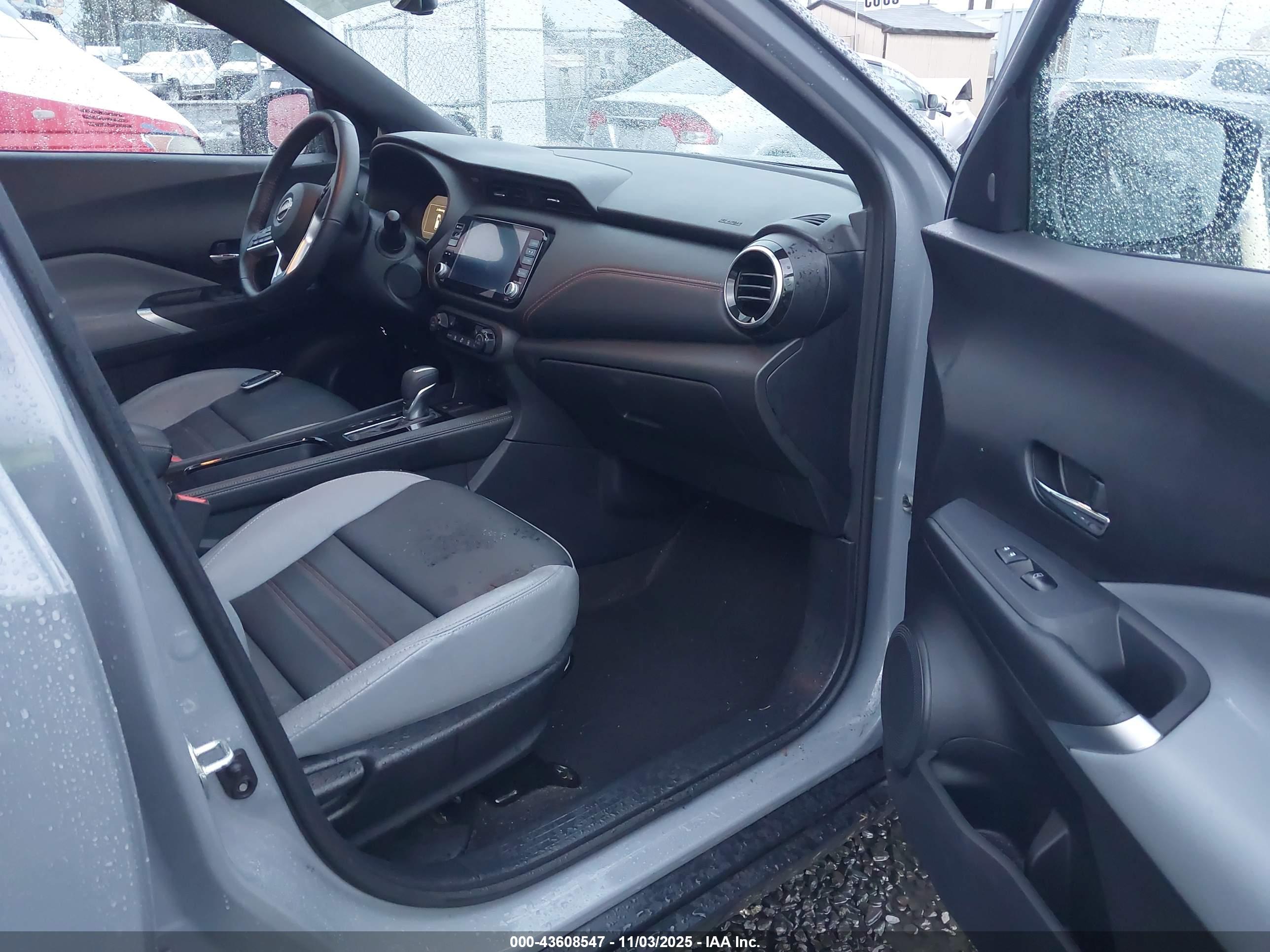 NISSAN KICKS image 5