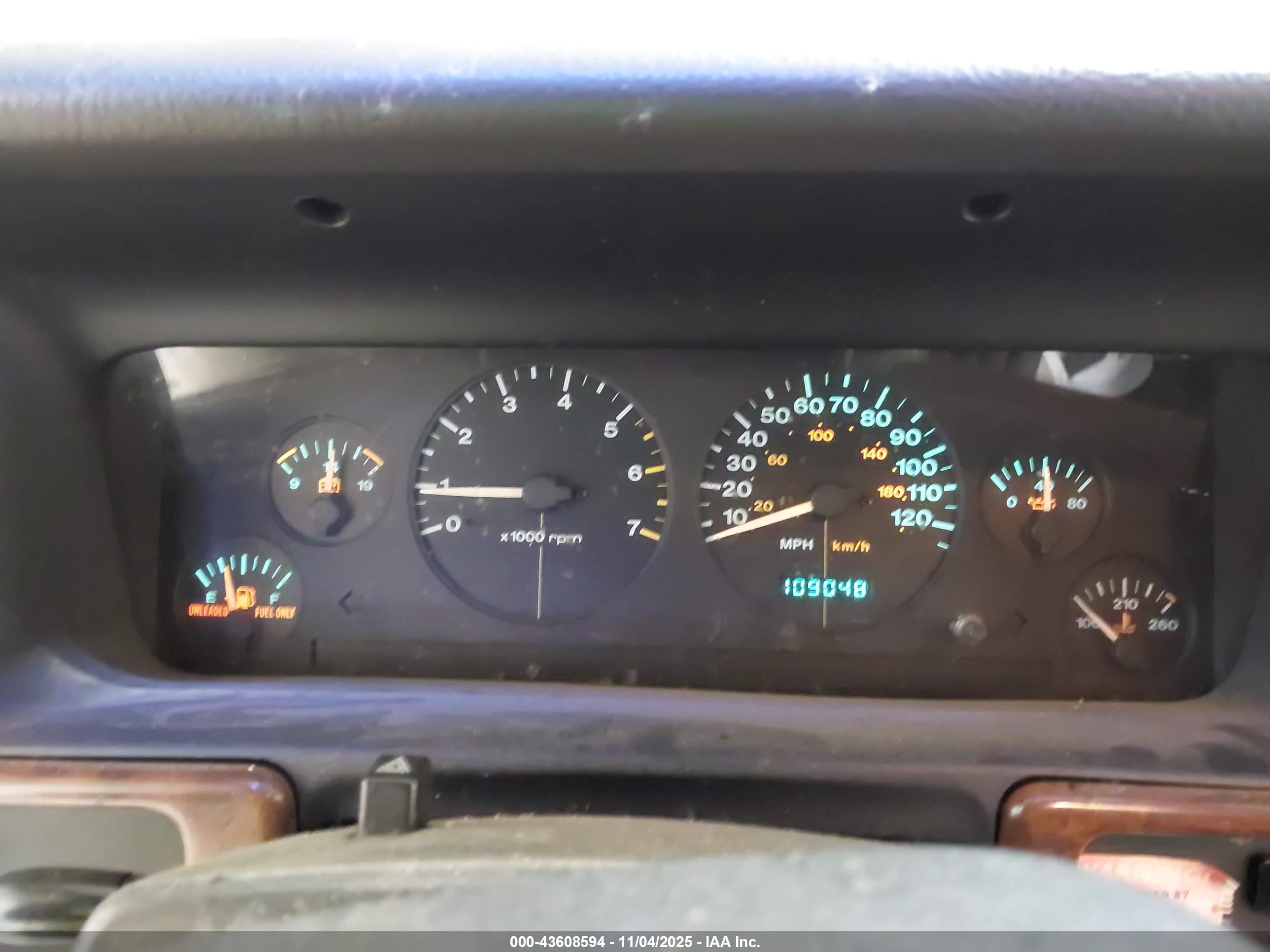 JEEP GRAND image 7
