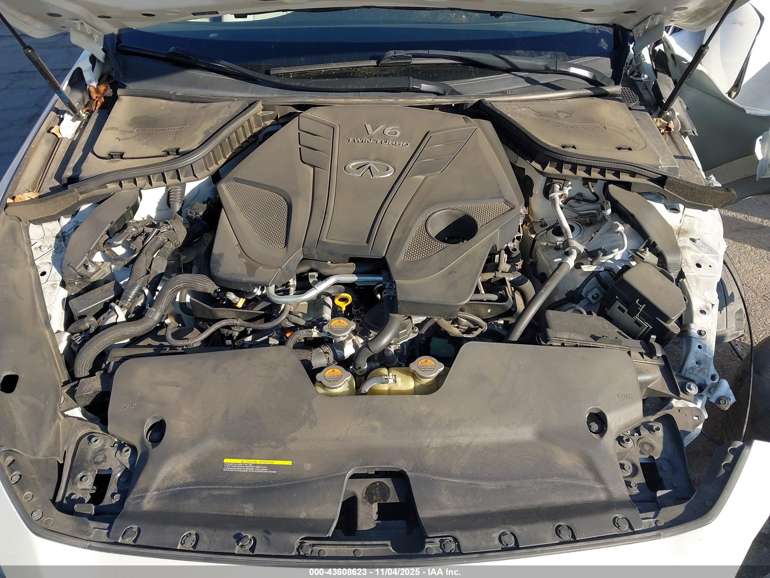 INFINITI Q50 image 10