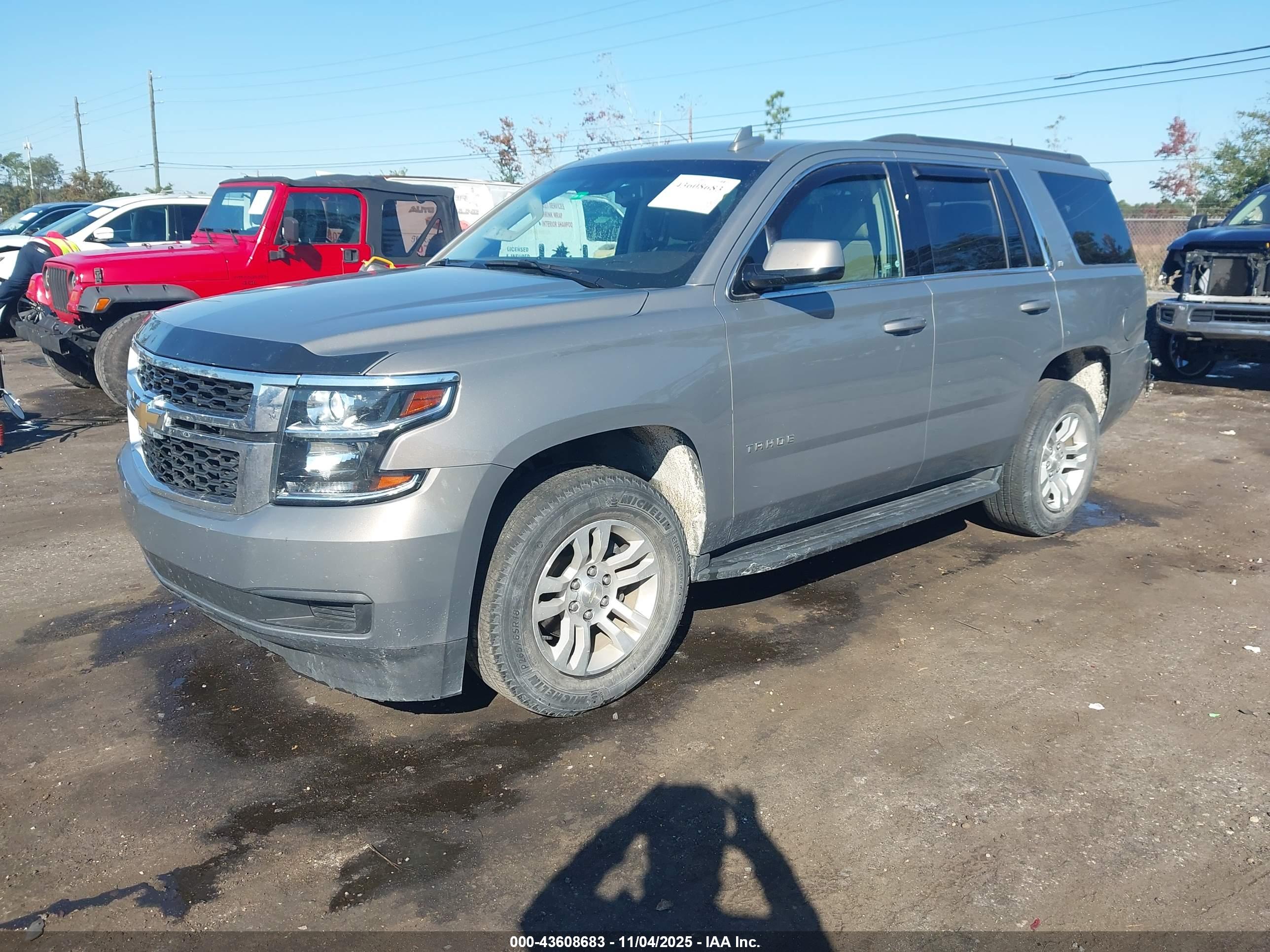CHEVROLET TAHOE image 2