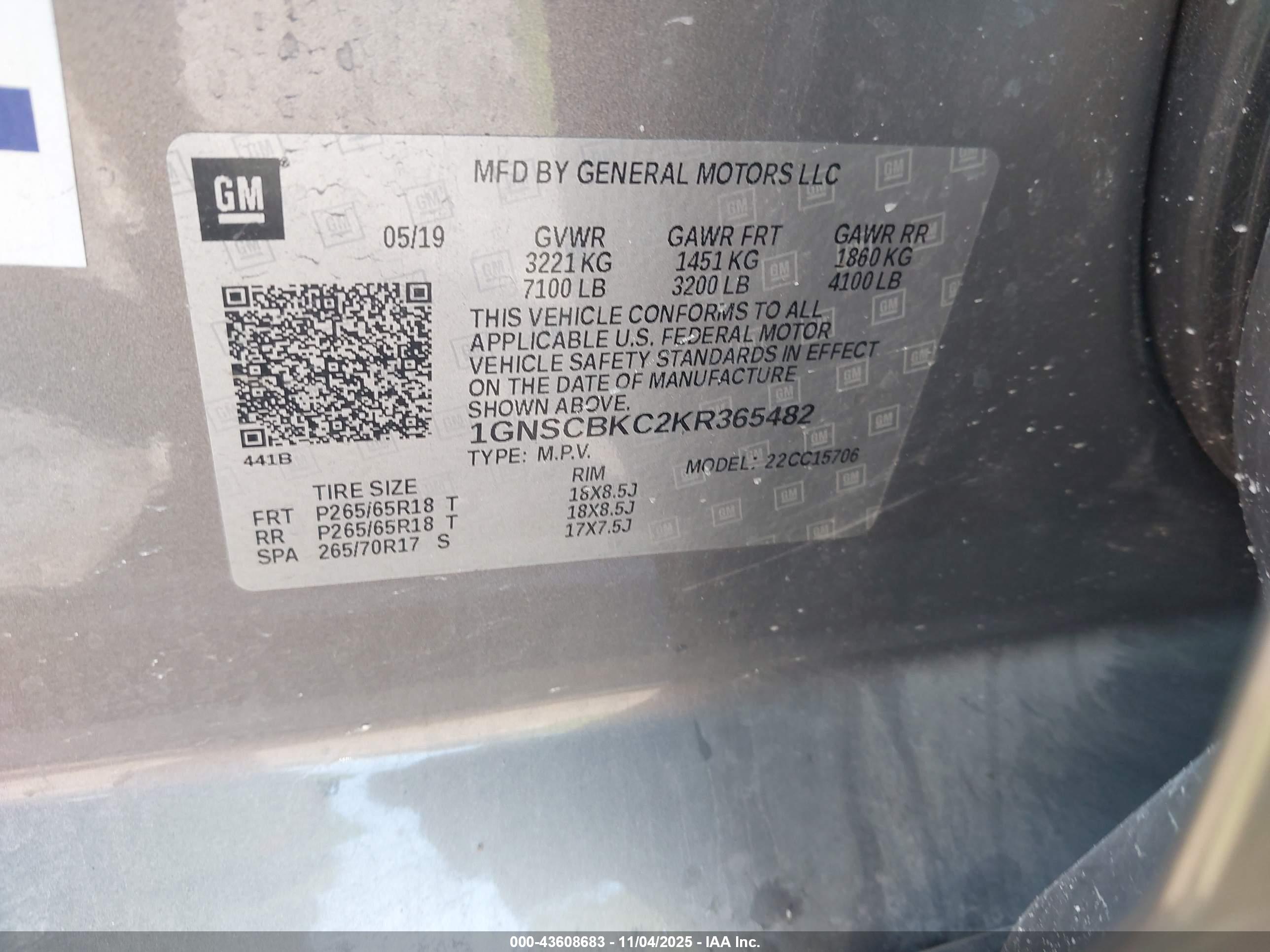 CHEVROLET TAHOE image 9