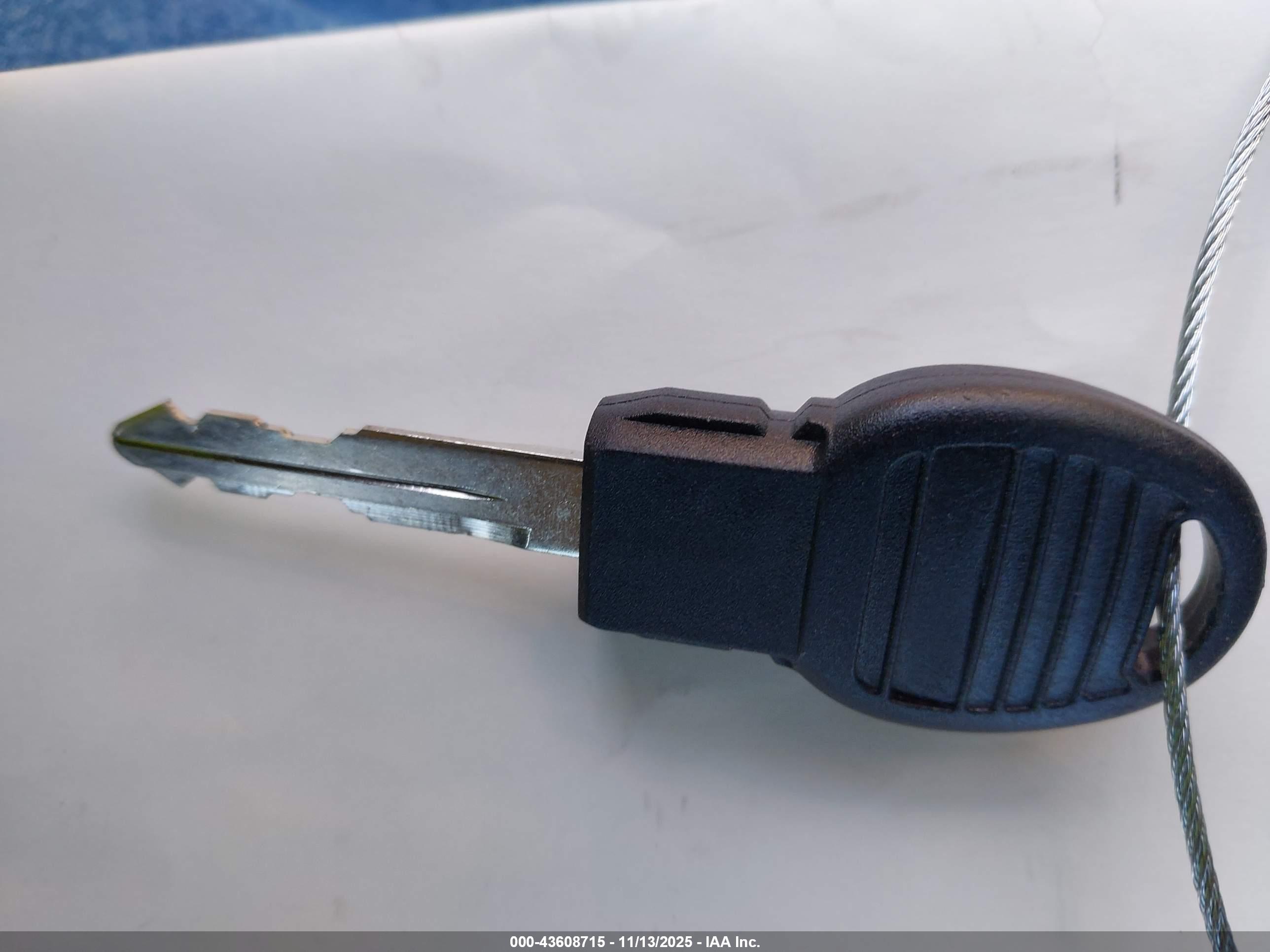 JEEP LIBERTY image 11