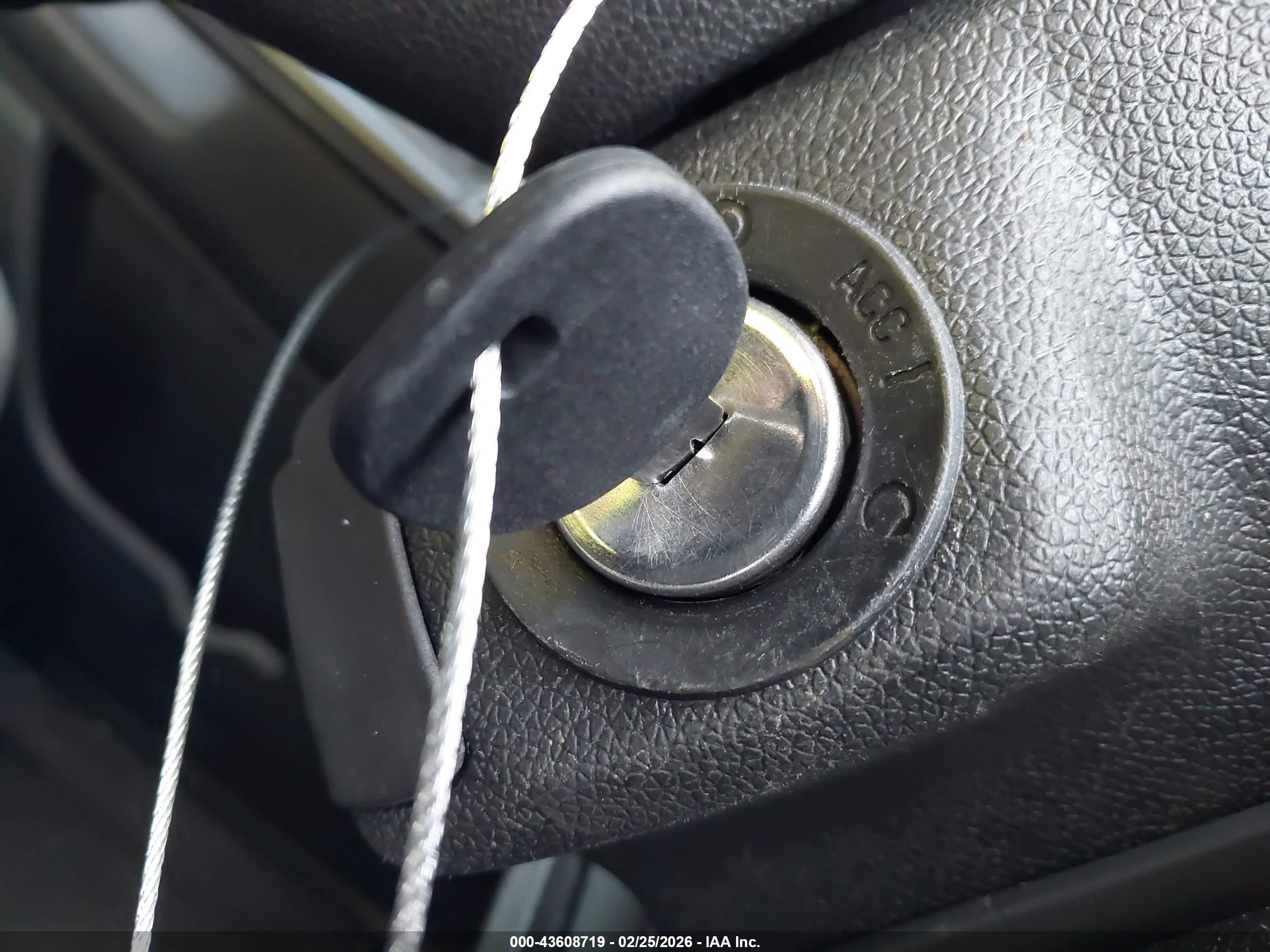 GMC ACADIA image 11