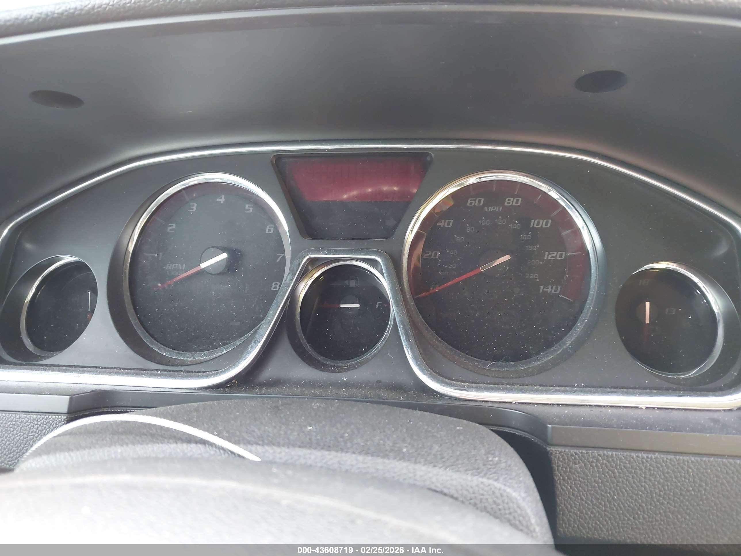 GMC ACADIA image 7