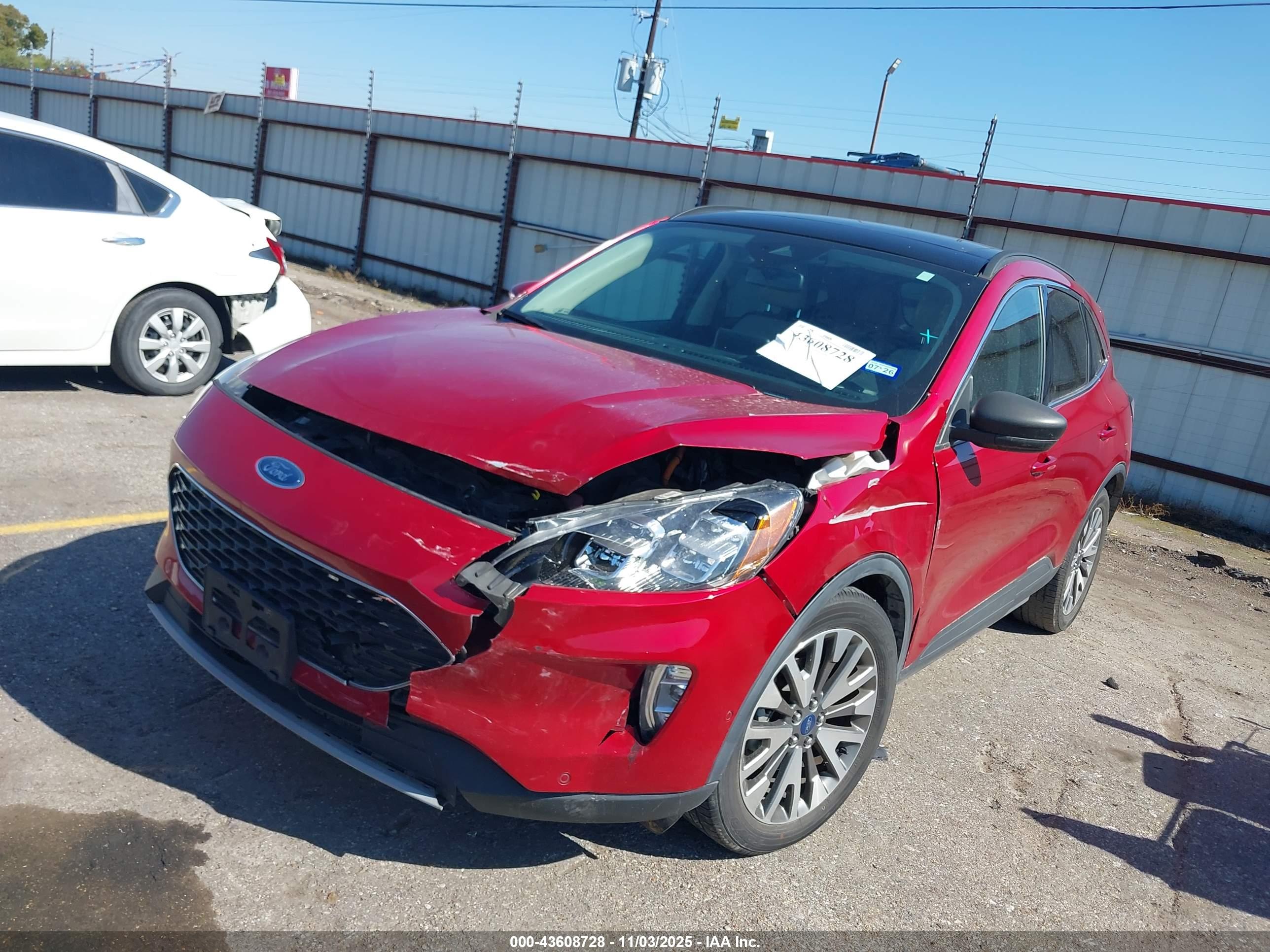 FORD ESCAPE image 2